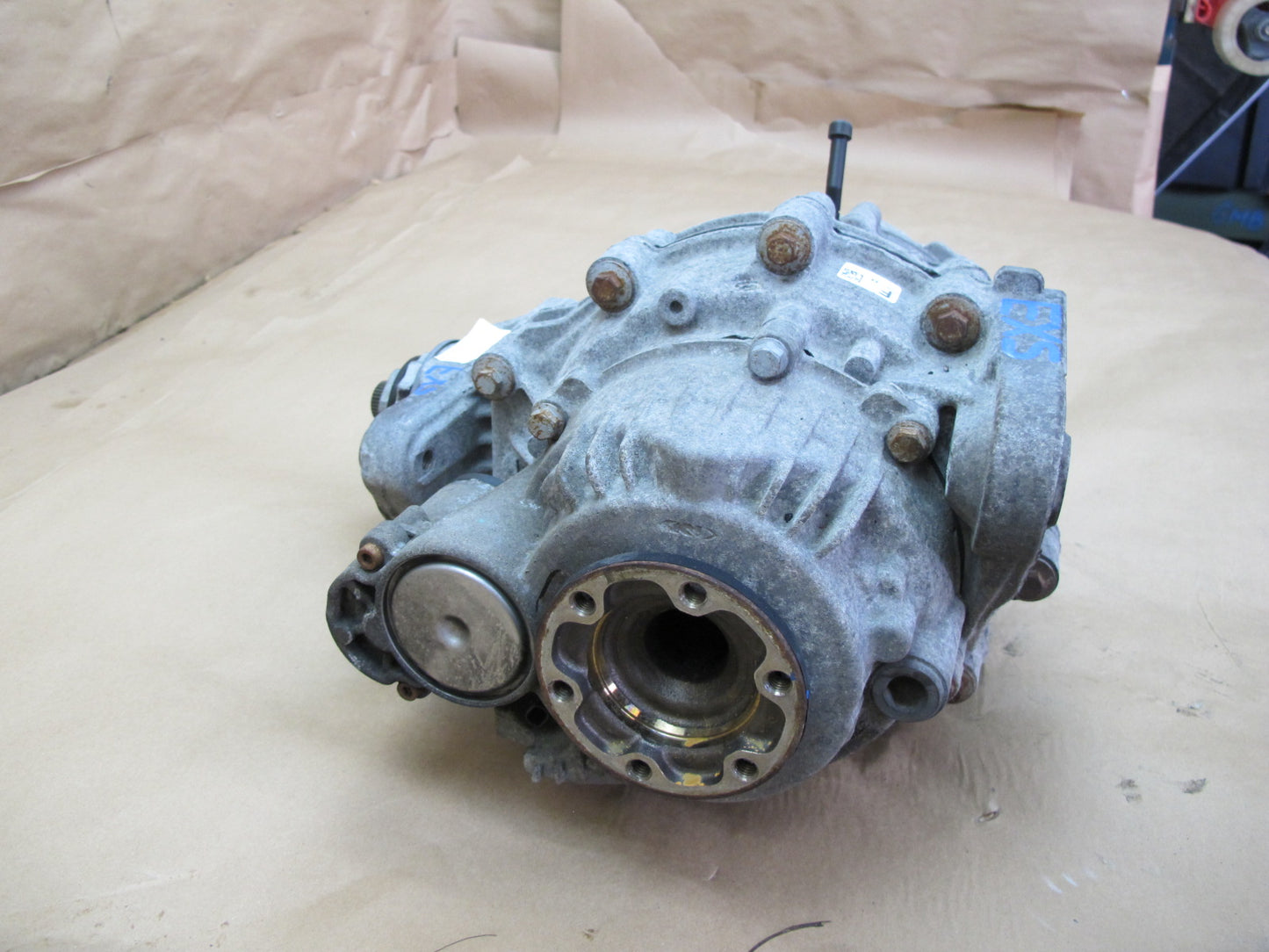 2011-2014 BMW E70 E71 X5 X6 AWD Rear Axle Differential Carrier Gear Ratio 3.15