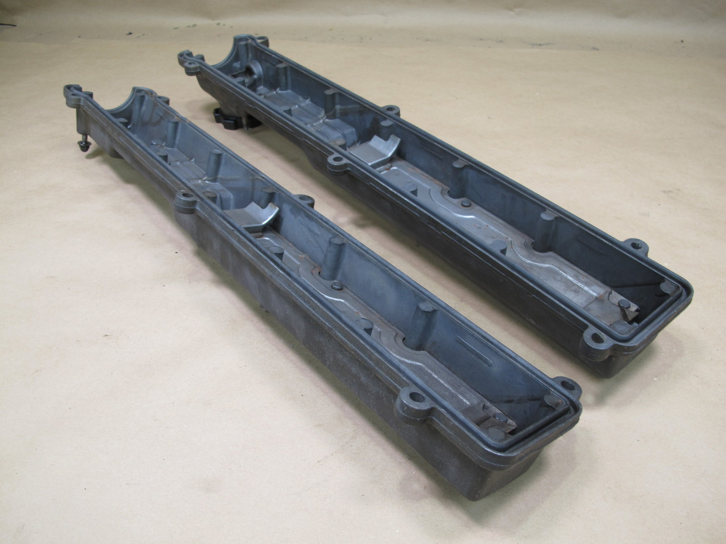 87-92 Toyota Supra MA71 7MGTE Set of 2 Engine Cylinder Head Valve Cover OEM