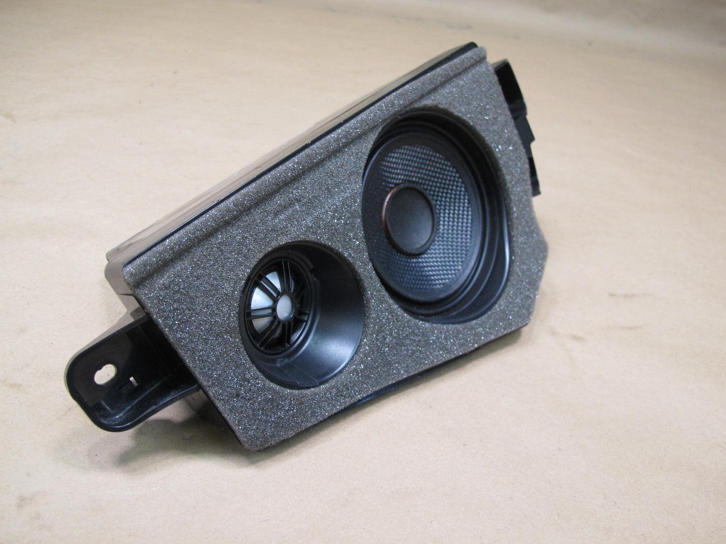 2008-2014 BMW E71 E72 X6 Rear D Pillar TOP Hi-fi Audio Speaker Set of 2