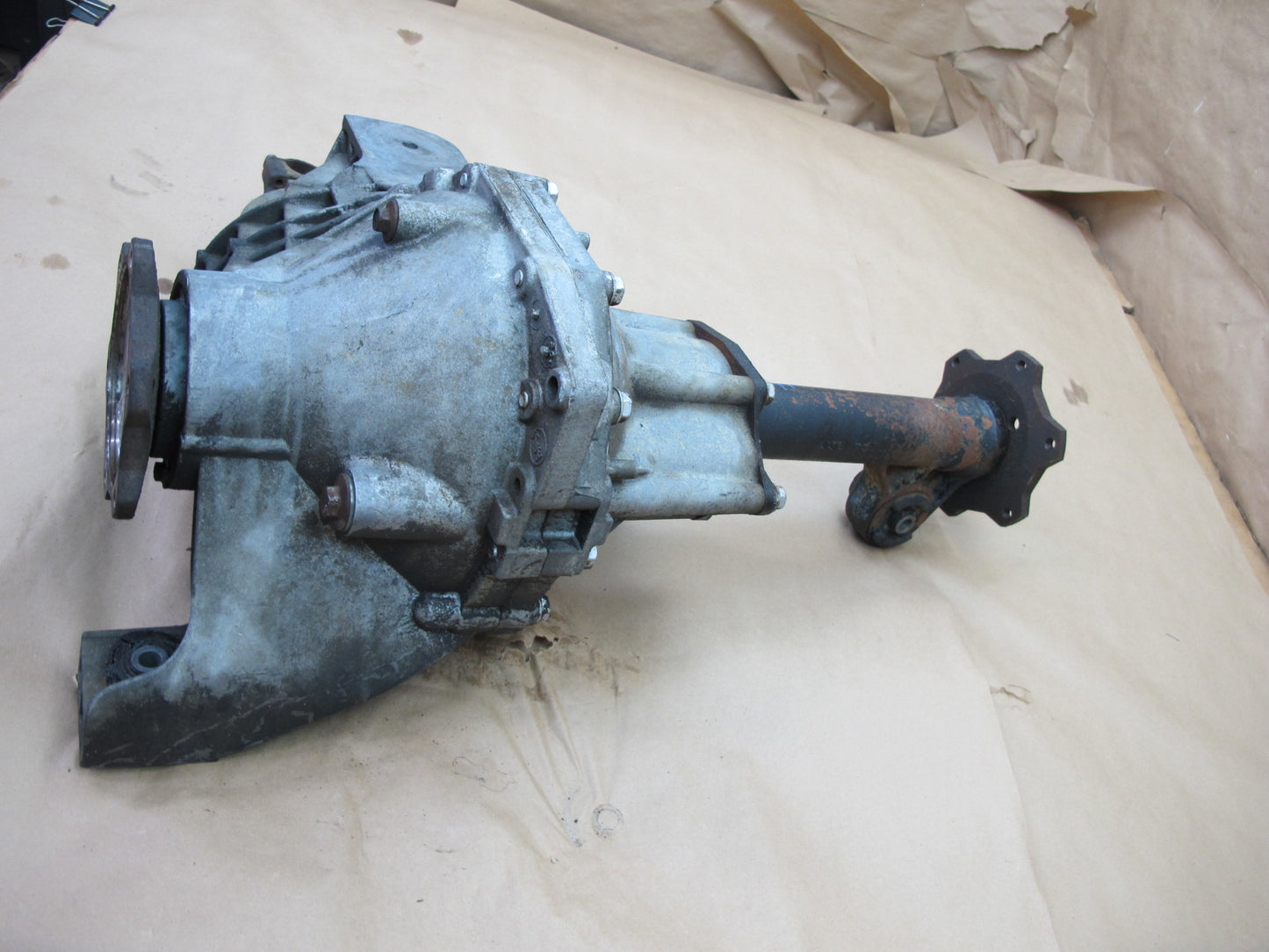 2003-2007 Hummer H2 4WD 4x4 Front Differential Carrier 4.10 Ratio 135k Miles