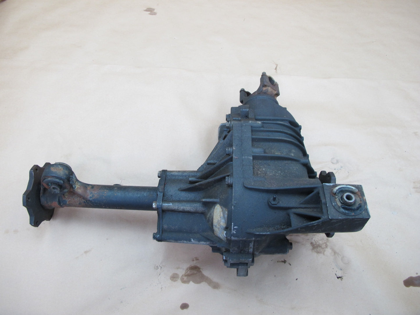 2003-2007 Hummer H2 4WD 4x4 Front Differential Carrier 4.10 Ratio 135k Miles