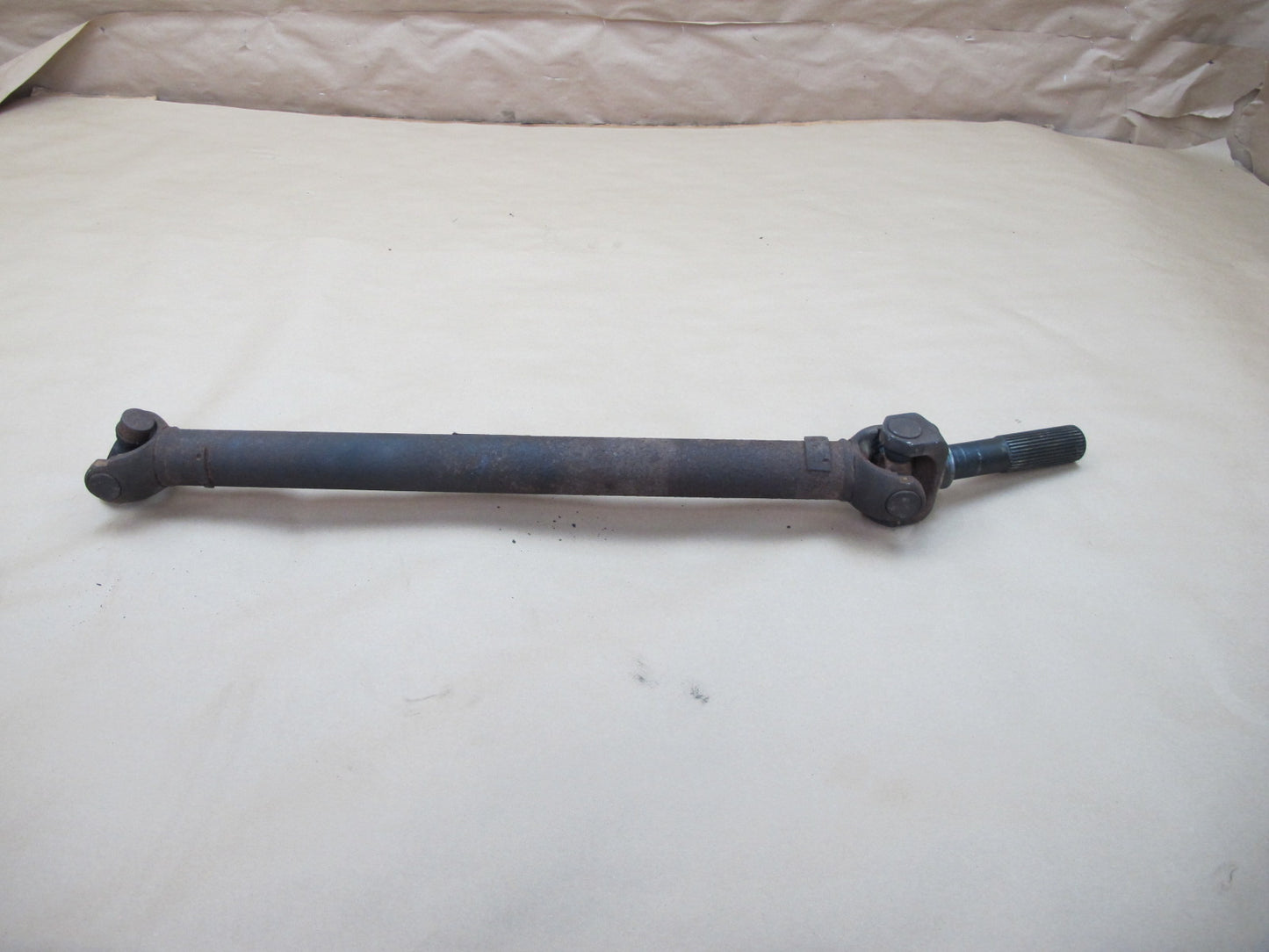 2003-2007 Hummer H2 6.0L 4x4 4WD Front Driveshaft Drive Shaft 15066916 OEM