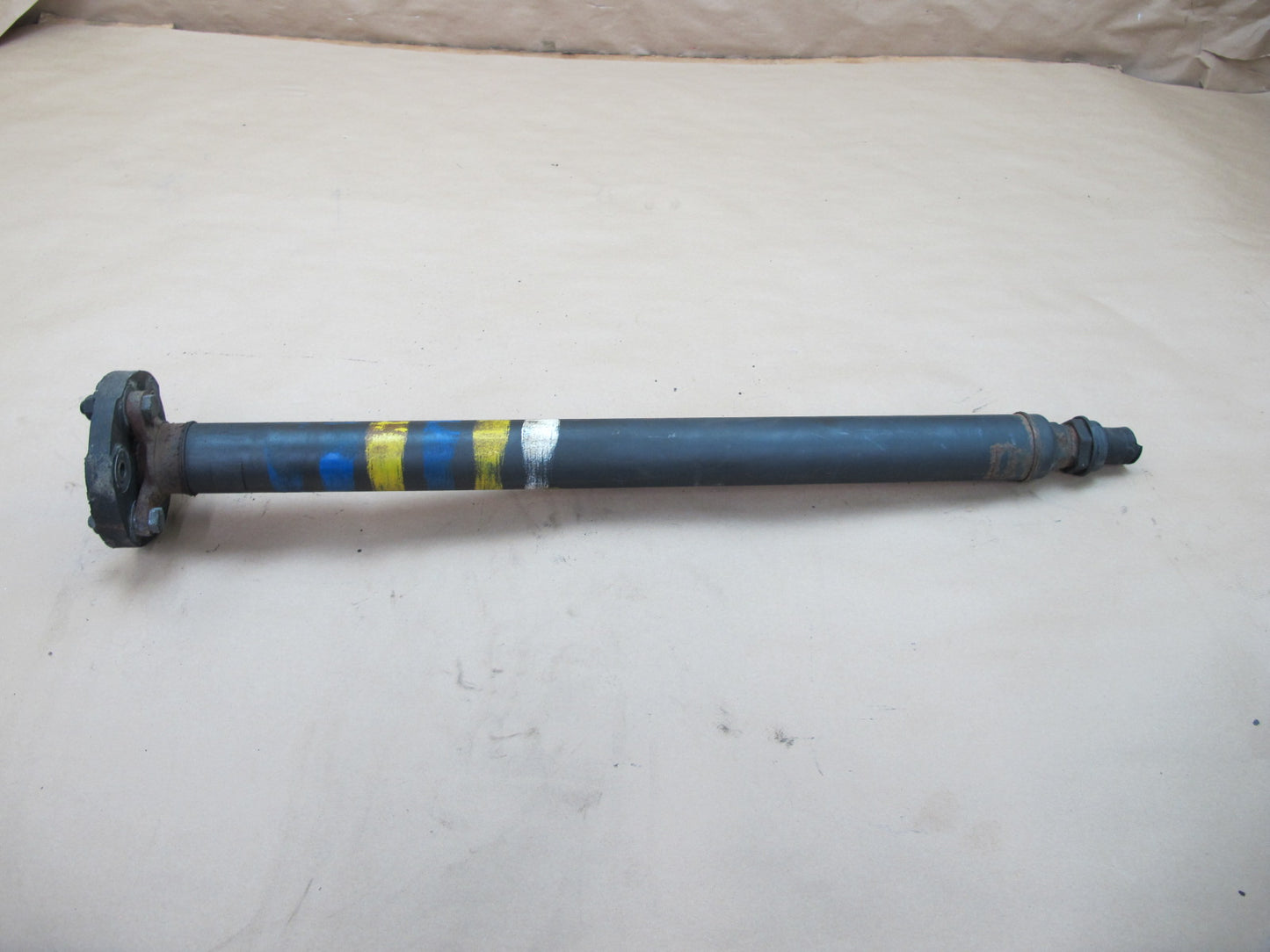 86-91 Mercedes W126 560SEL A/T Rear Drive Shaft Driveshaft OEM