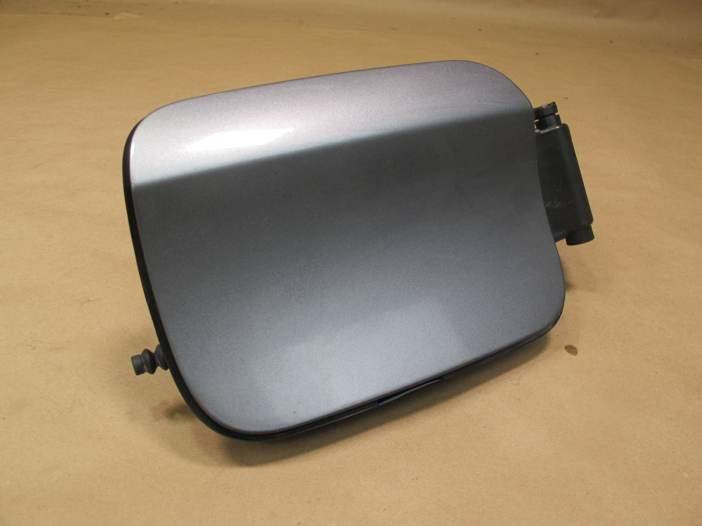 2008-2014 BMW E71 E72 X6 Fuel Tank Filler Door Lid Cover w Housing & Cap