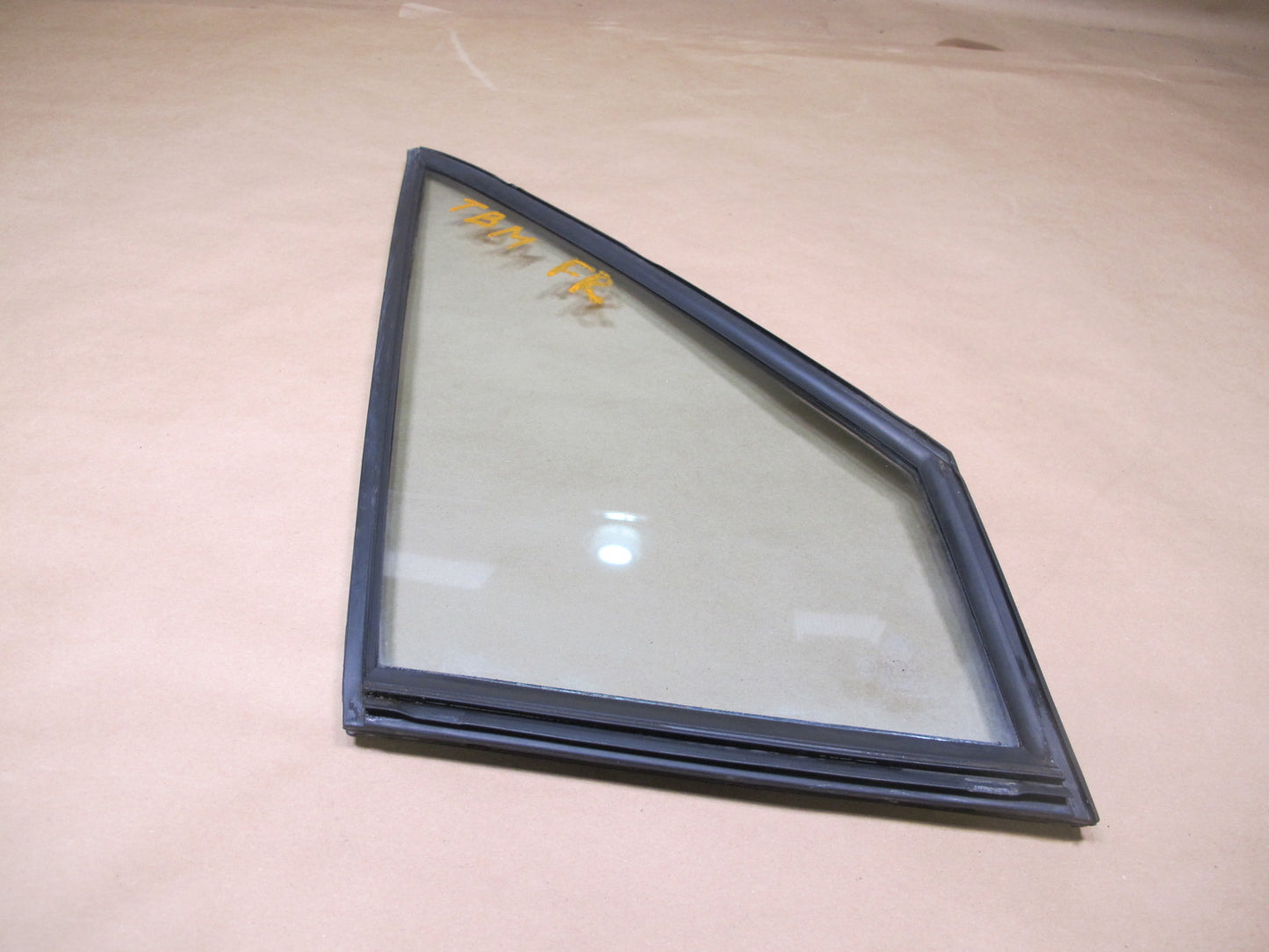 87-91 BMW E30 3-SERIES Convertible Right Door Fixed Corner Glass Window OEM