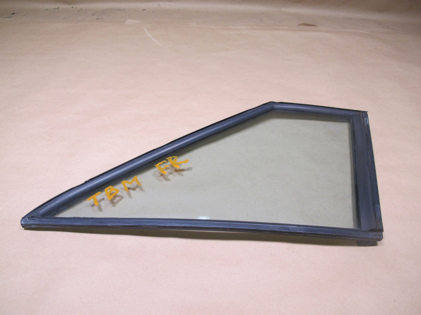 87-91 BMW E30 3-SERIES Convertible Right Door Fixed Corner Glass Window OEM