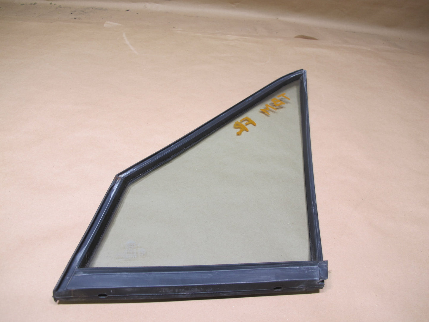 87-91 BMW E30 3-SERIES Convertible Right Door Fixed Corner Glass Window OEM