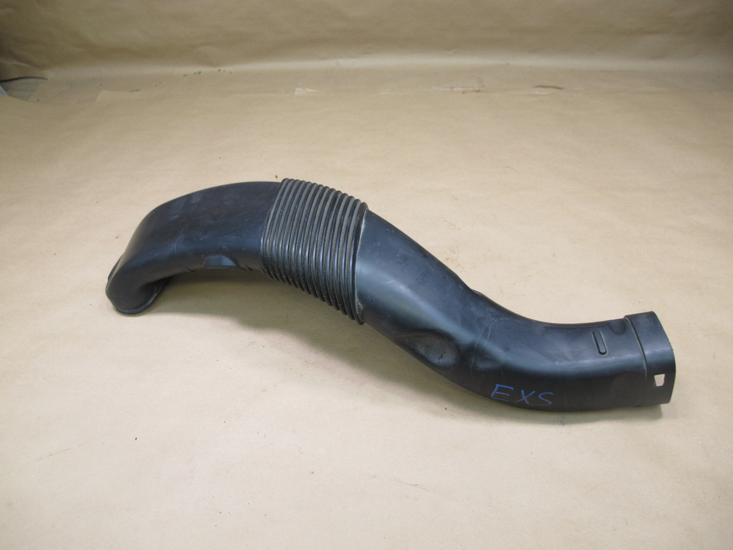 08-14 BMW E71 E72 X6 E70 X5 N63 Engine Air Intake Hose Tube Duct Left Right Side