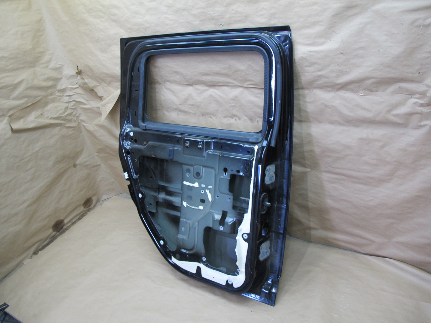 2003-2009 Hummer H2 Exterior Rear Left Driver Side Door Shell Panel