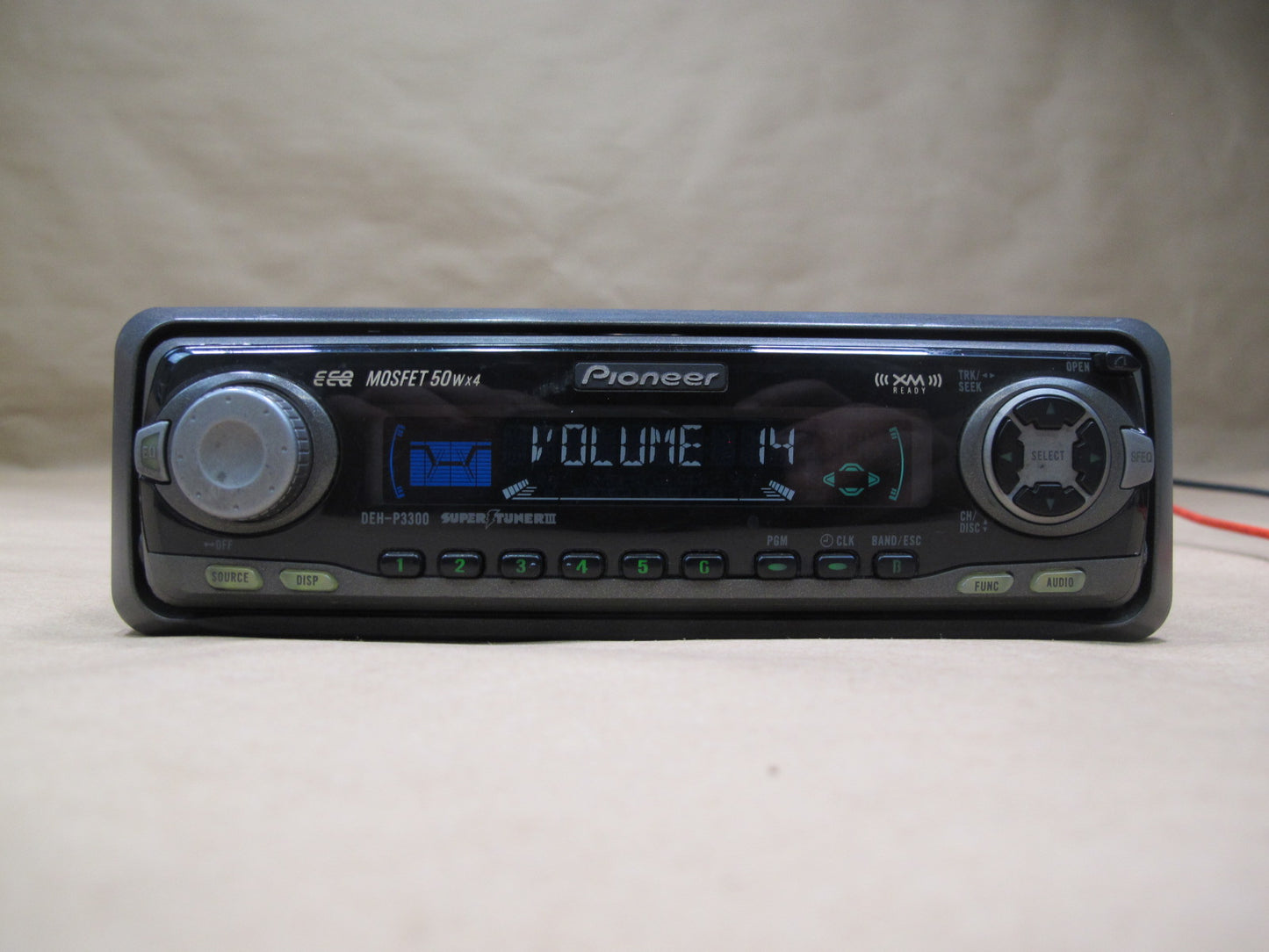 Pioneer DEH-P3300 CD Player Receiver