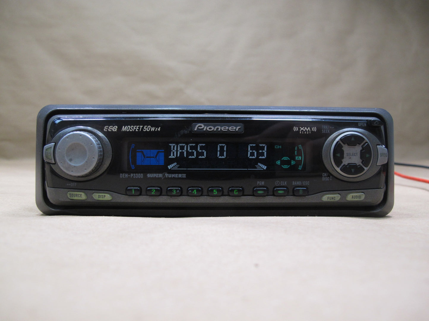 Pioneer DEH-P3300 CD Player Receiver