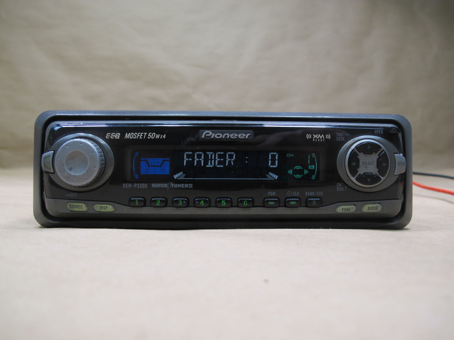 Pioneer DEH-P3300 CD Player Receiver