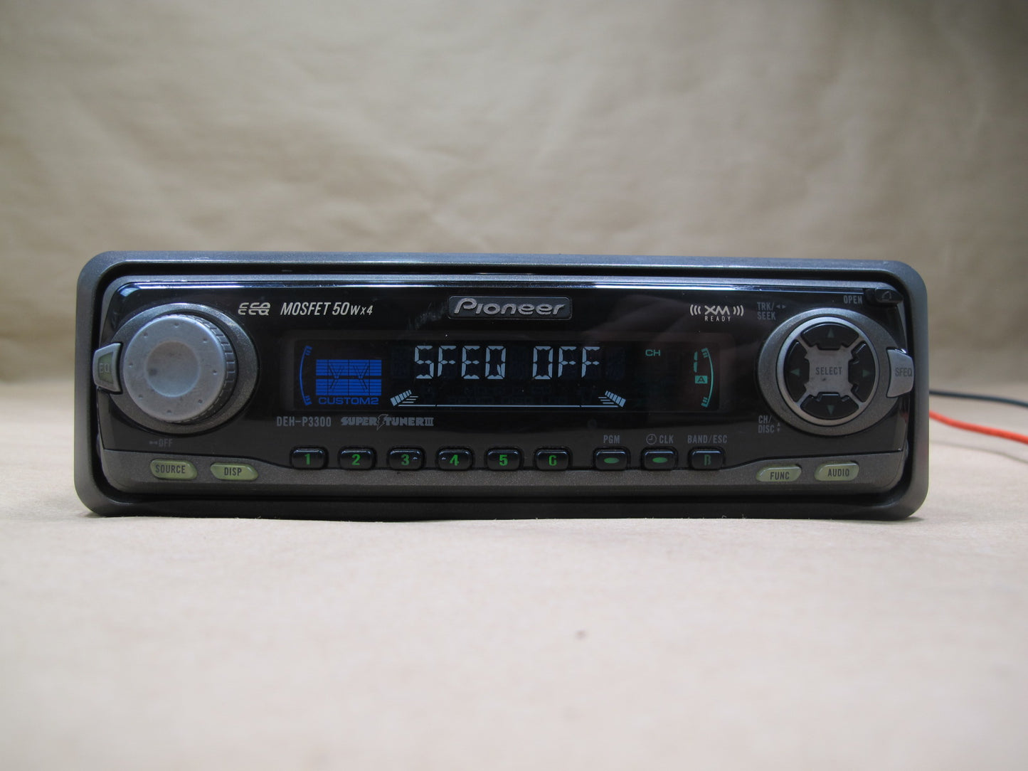 Pioneer DEH-P3300 CD Player Receiver