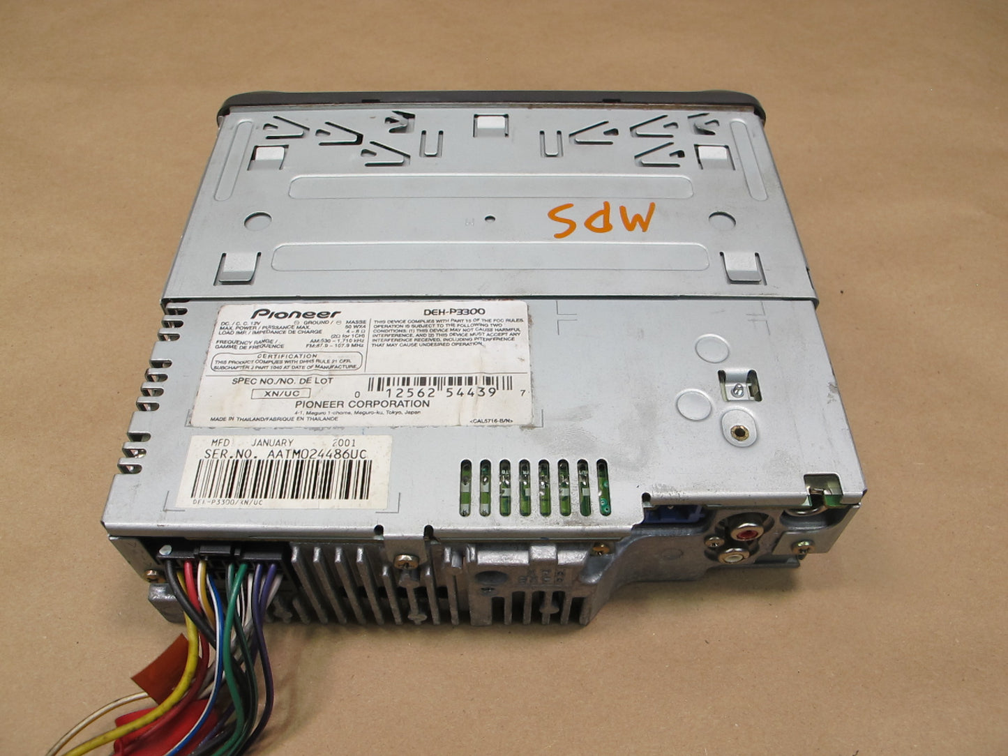 Pioneer DEH-P3300 CD Player Receiver