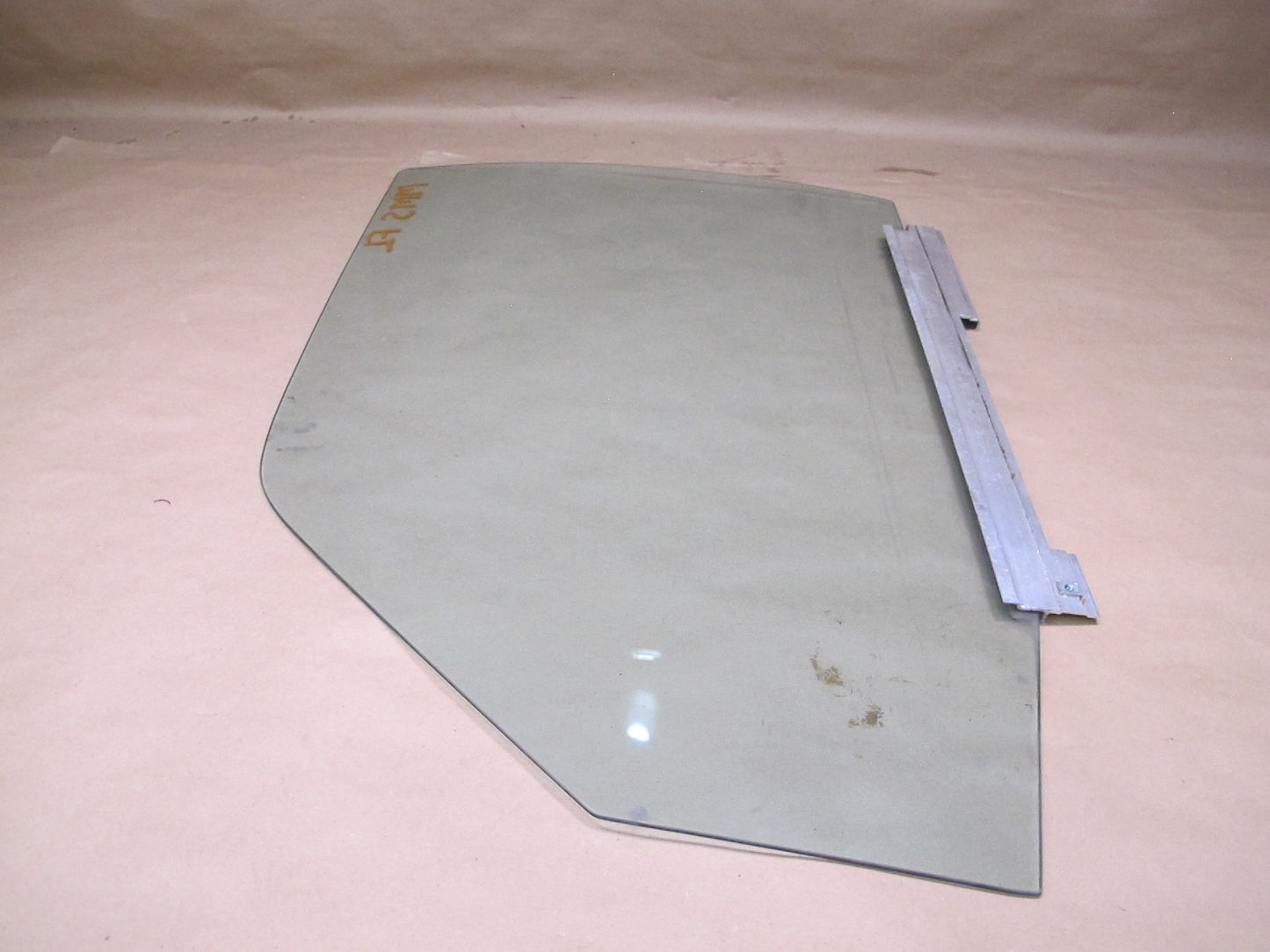 86-91 Mercedes W126 Front Left Door Glass Window OEM