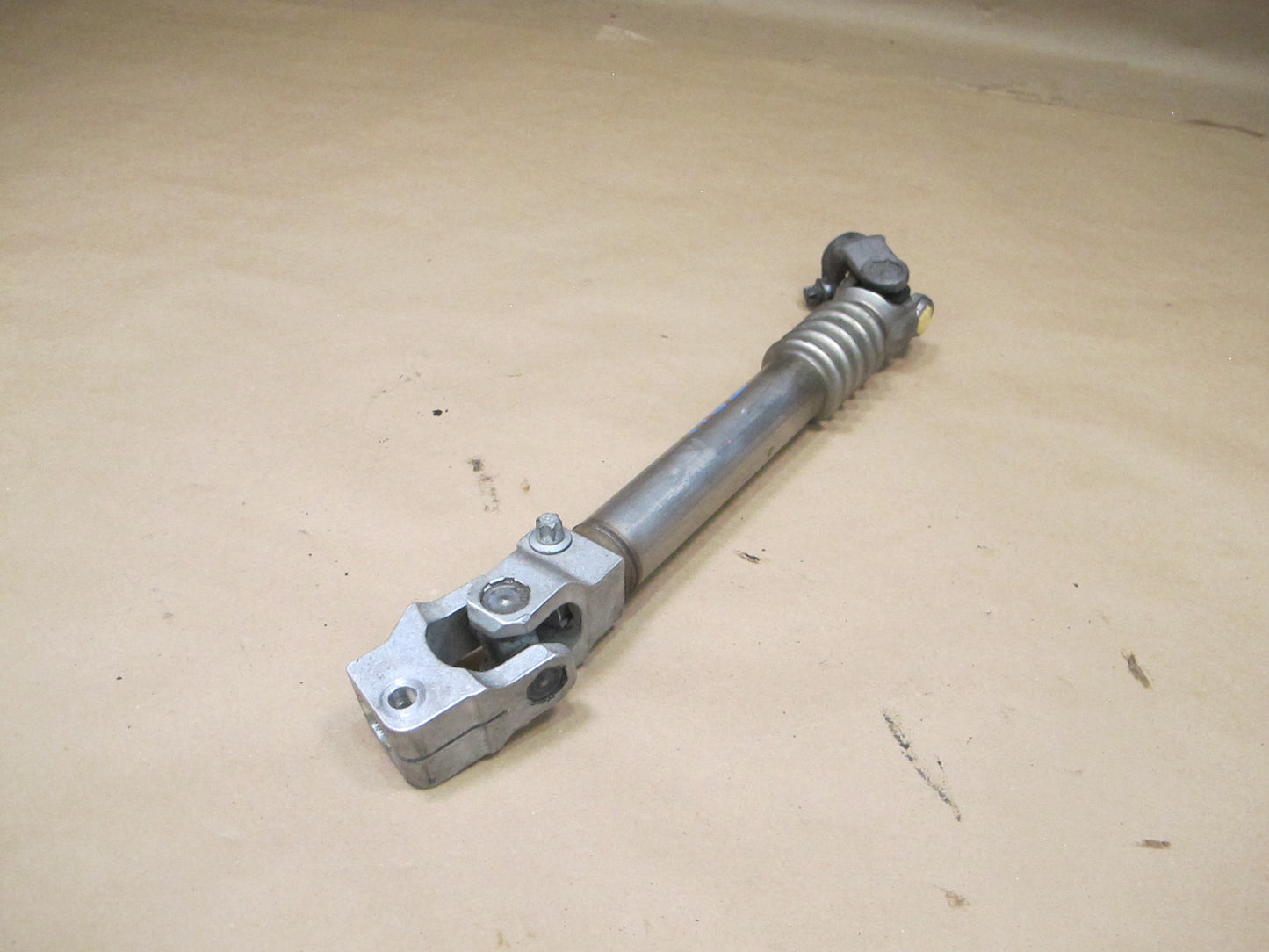 07-13 BMW E90 E91 E92 E93 M3 Steering Column U Joint Shaft OEM