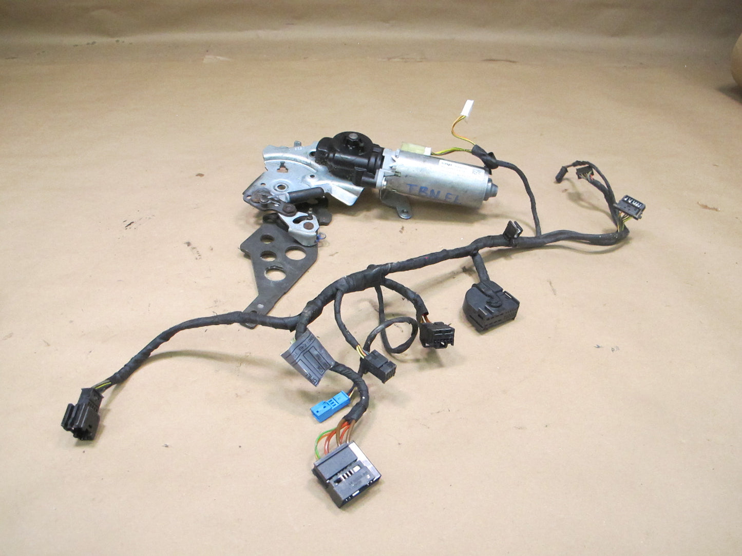 07-13 BMW E92 E93 3-SERIES Front Left Seat Adjust Motor Set OEM