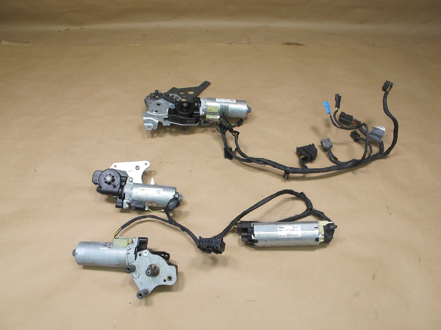 07-13 BMW E92 Coupe 3-SERIES Front Right Seat Adjust Motor & Wire Set OEM