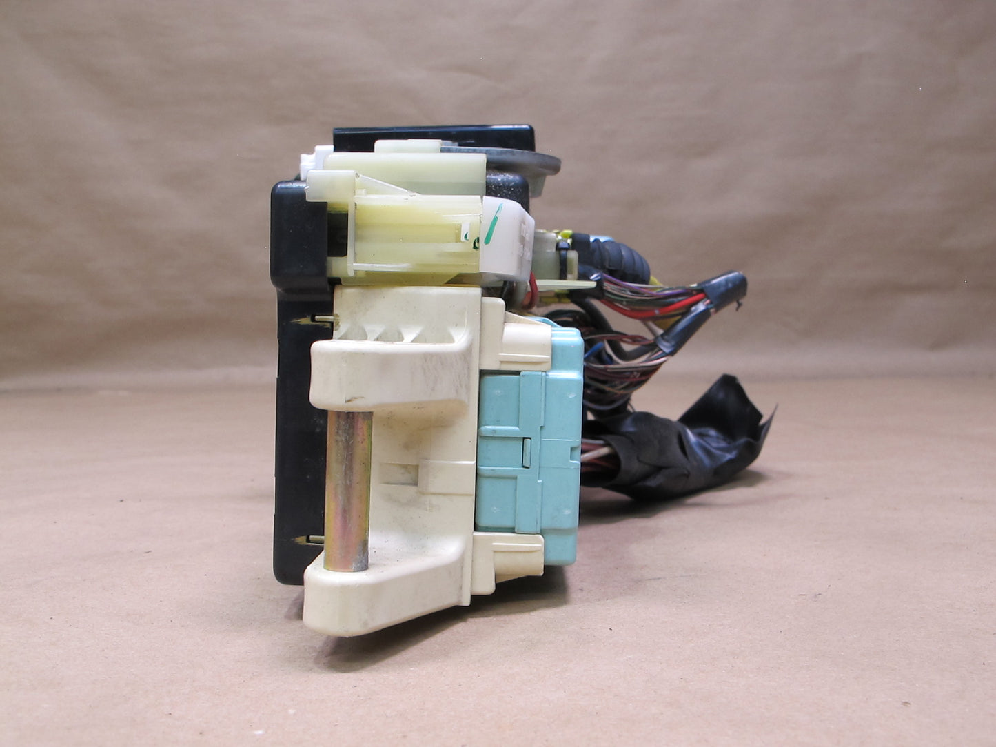 90-94 Lexus UCF10 LS400 Interior Fuse Relay Box w Power Steering Module OEM