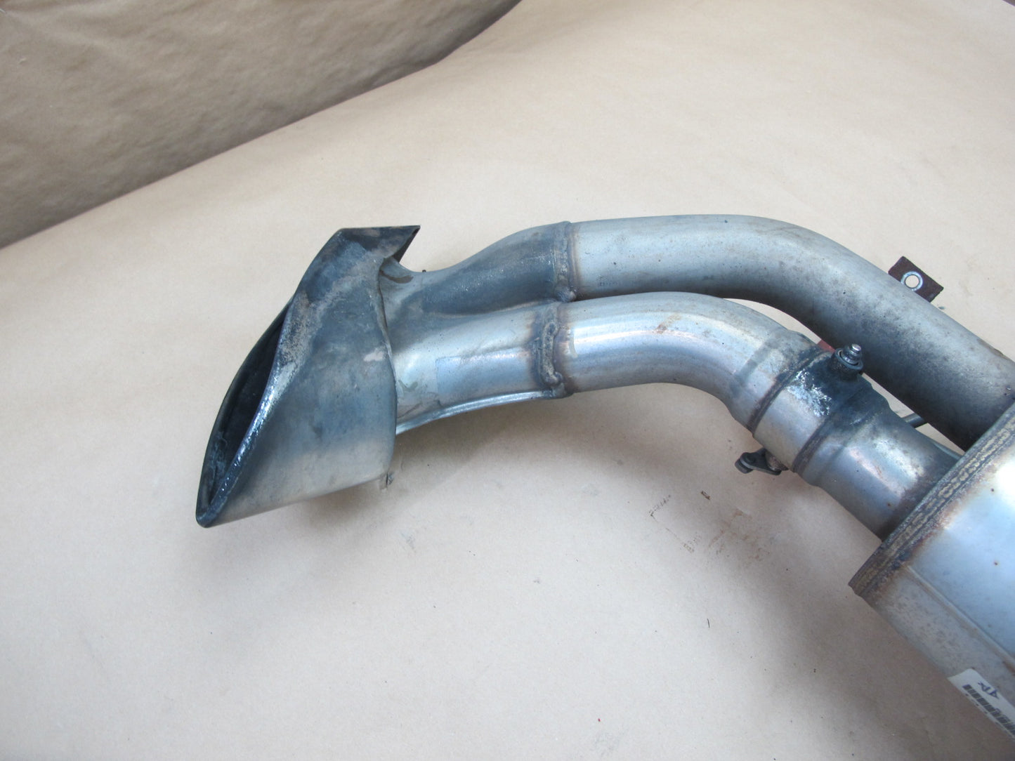 2008-2014 BMW E71 X6 N63 Rear Exhaust Muffler w Tips