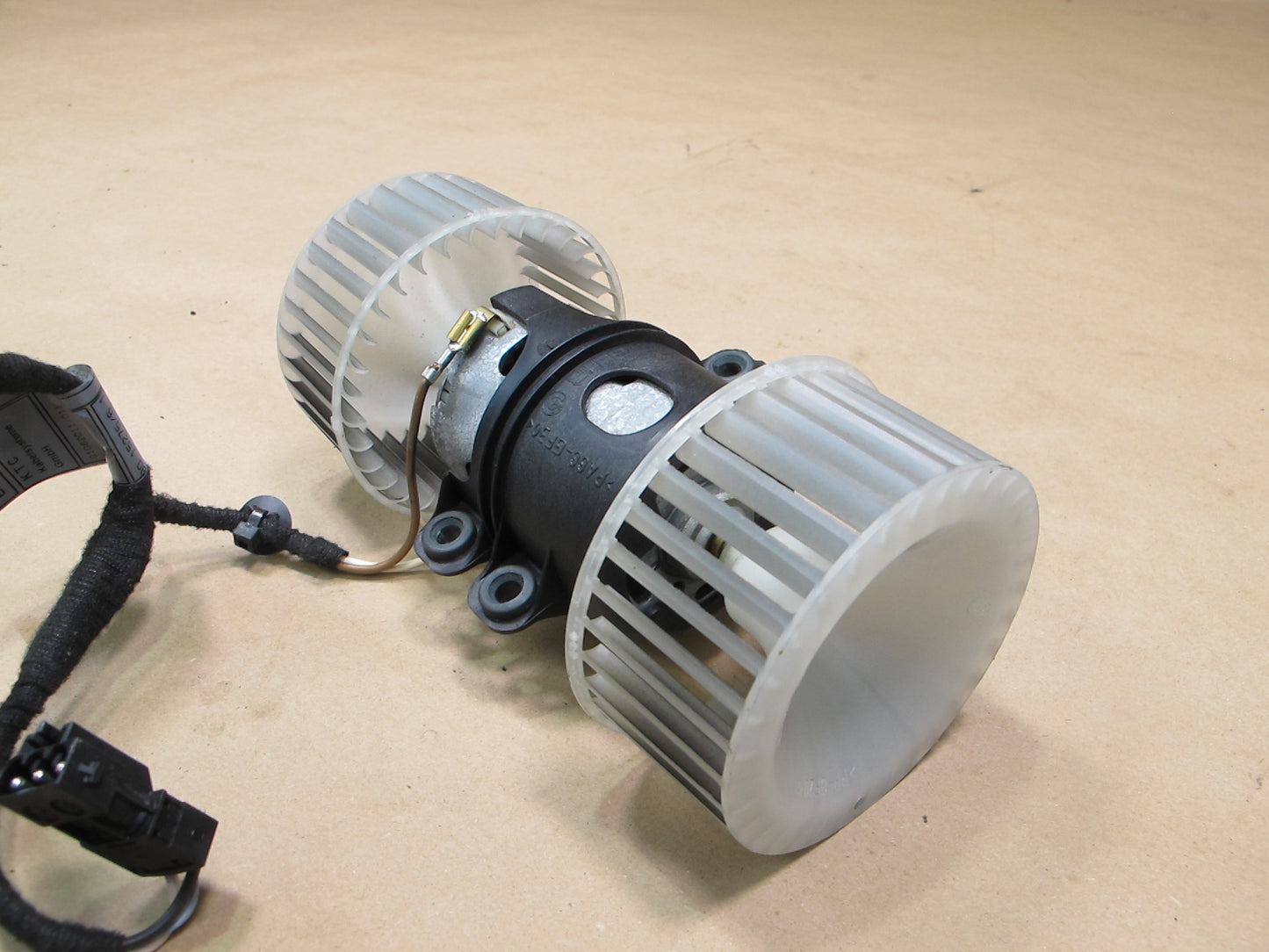 2008-2014 BMW E71 E72 X6 A/C Heater Blower Motor Fan