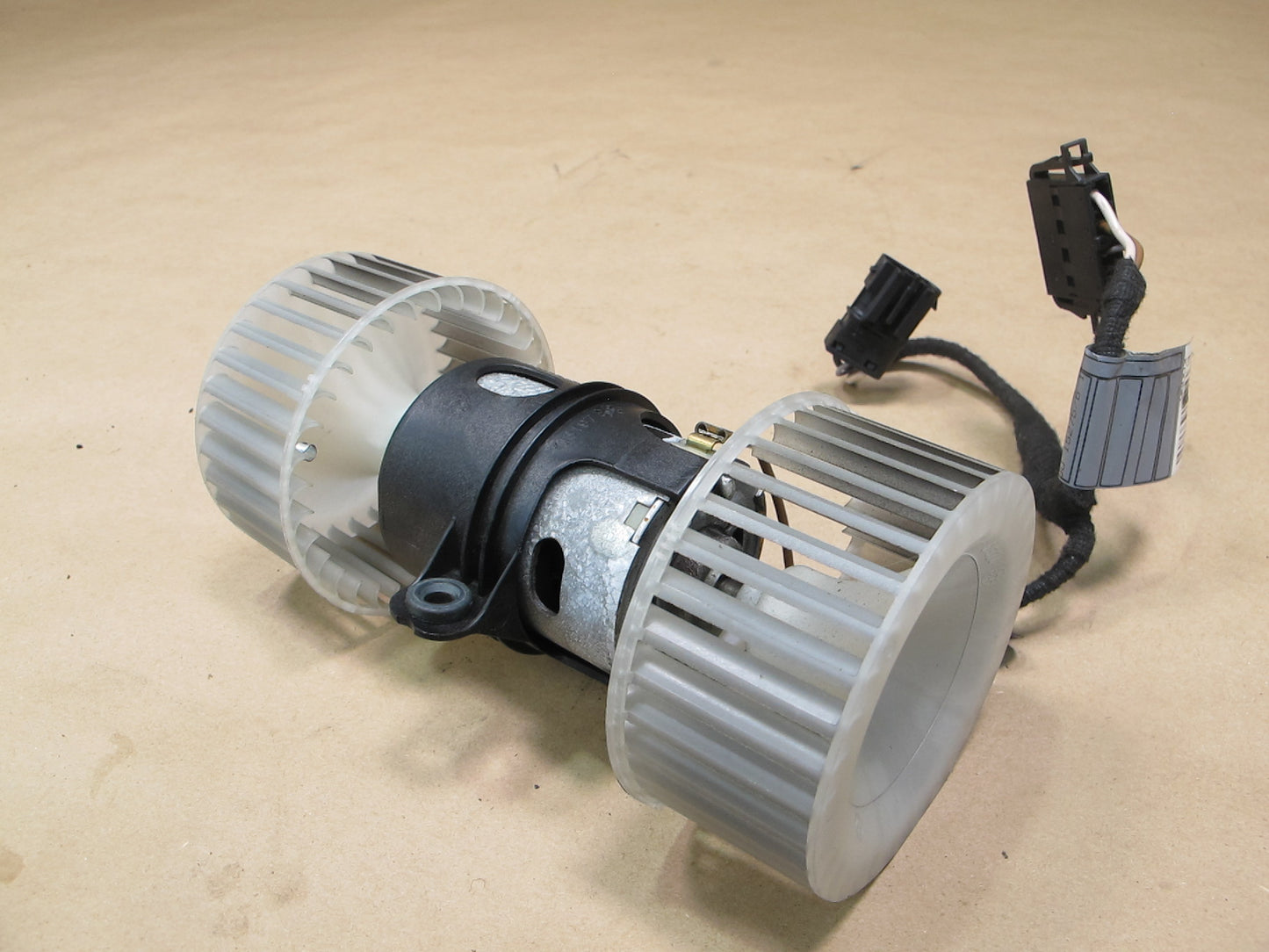 2008-2014 BMW E71 E72 X6 A/C Heater Blower Motor Fan