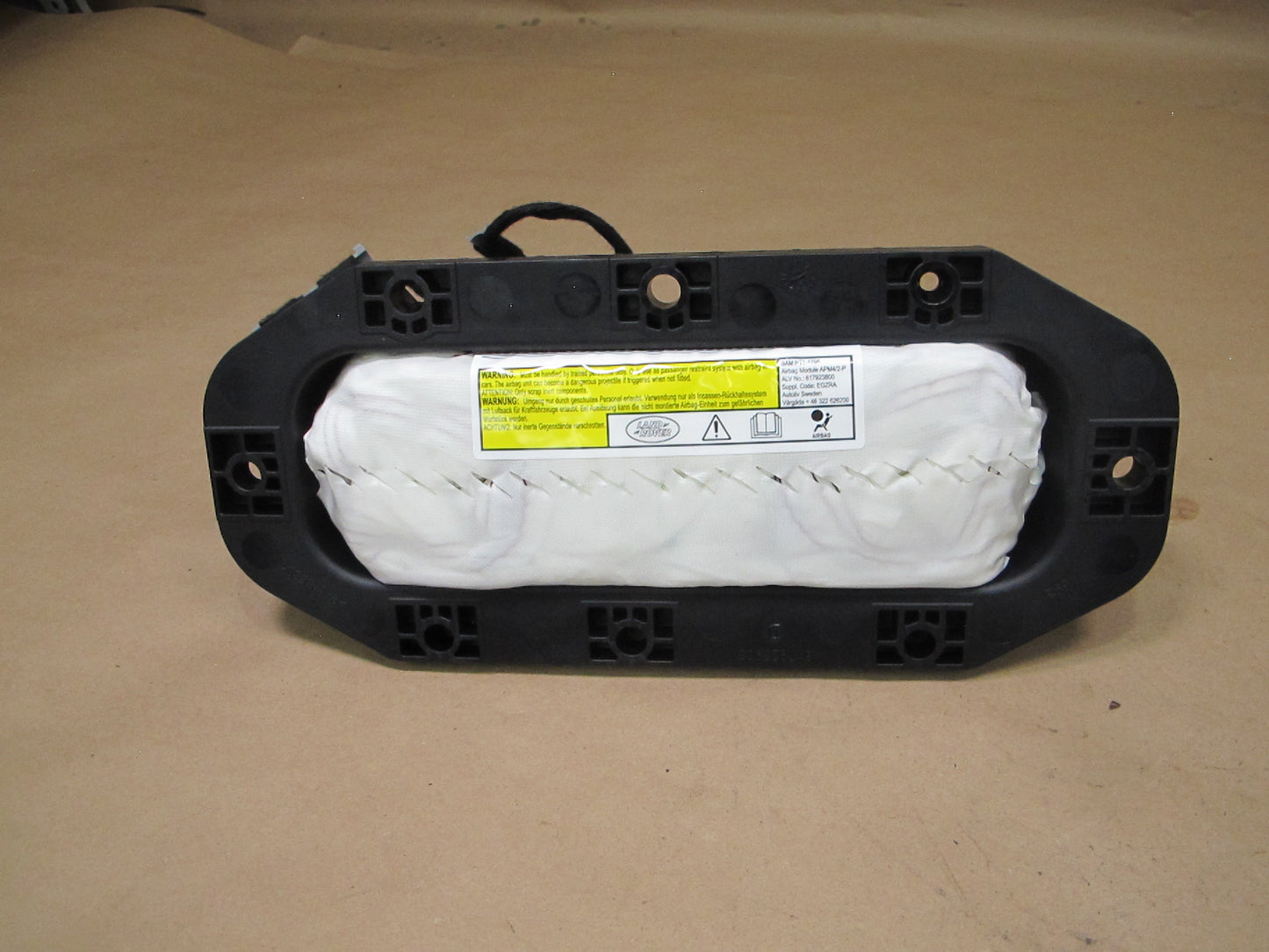 12-19 RANGE ROVER EVOQUE L538 FRONT RIGHT PASSENGER SIDE DASH SRS AIRBAG 7056041 OEM