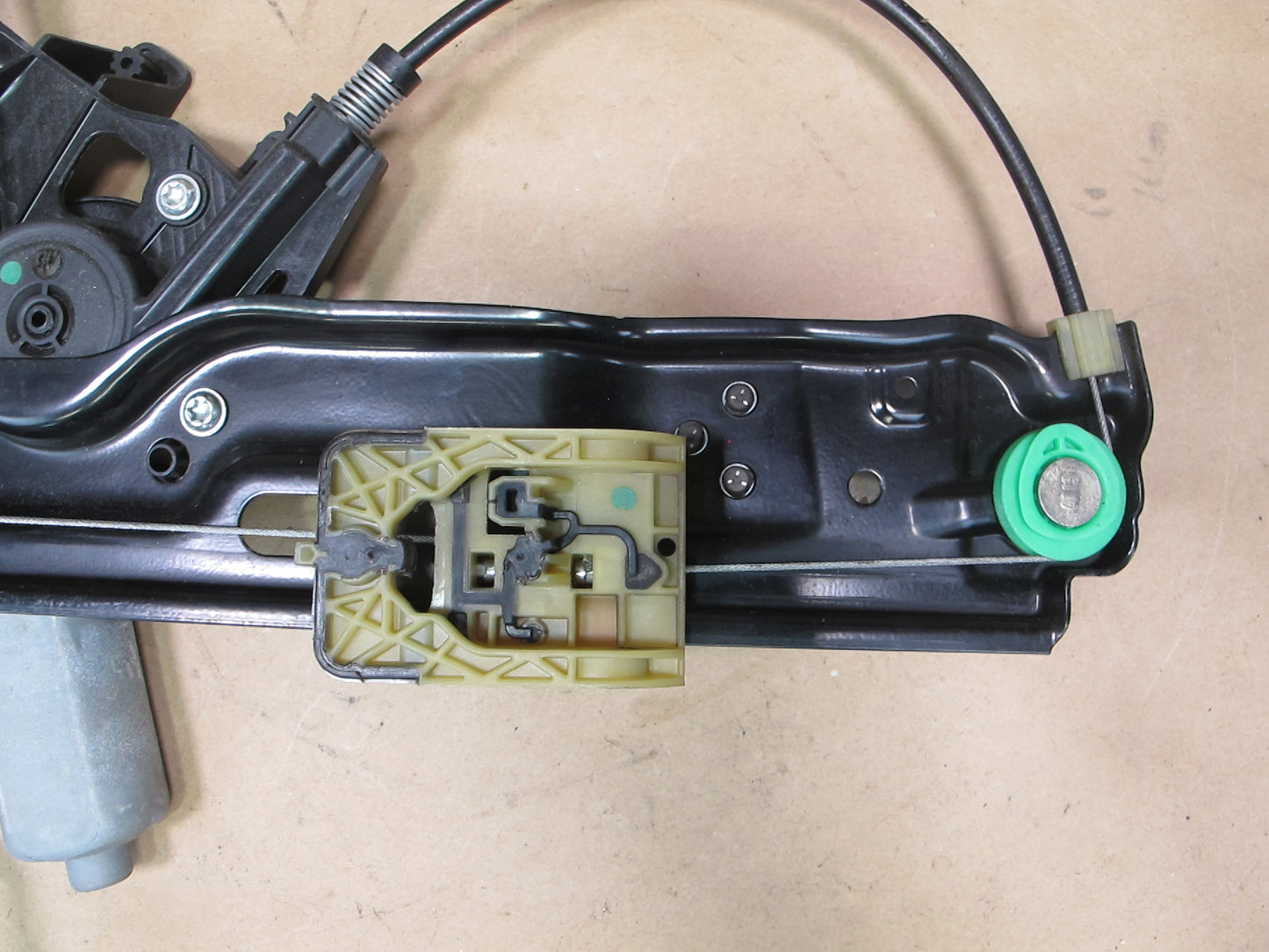 12-18 Range Rover Evoque L538 Front Left Door Window Regulator w Motor OEM