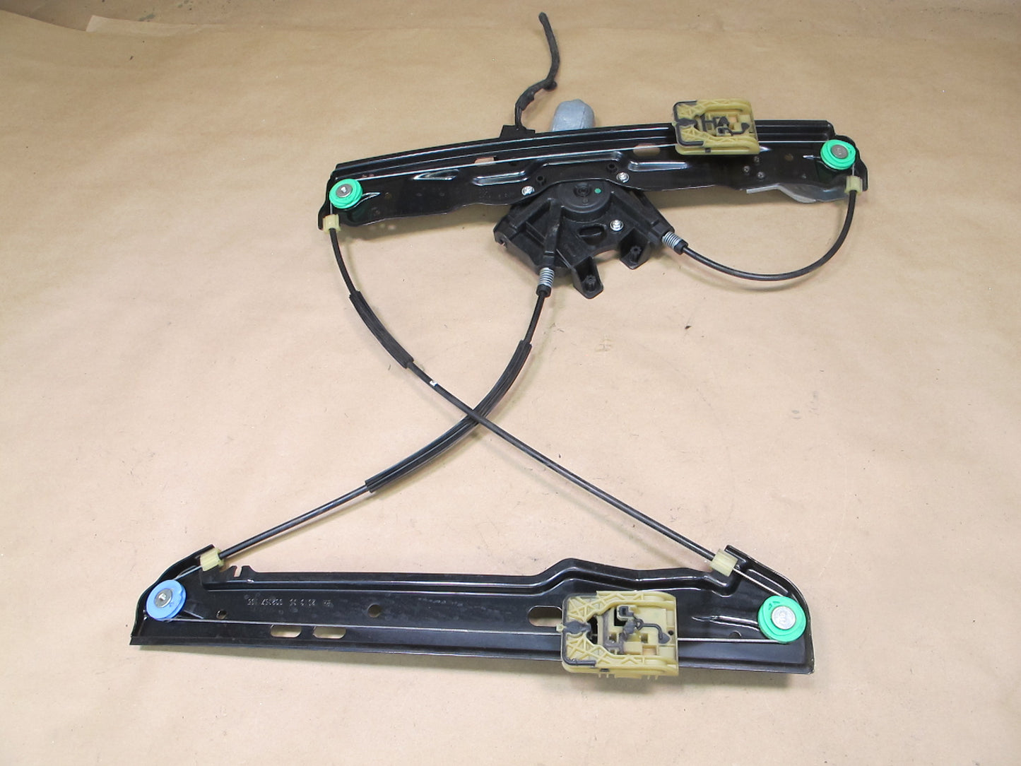 12-18 Range Rover Evoque L538 Front Right Door Window Regulator w Motor OEM