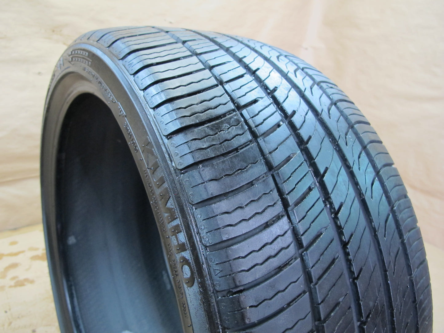 Kumho Ecsta PA51 ALL Season Tire 245/35 ZR19 93W 0721 8/32 Tread