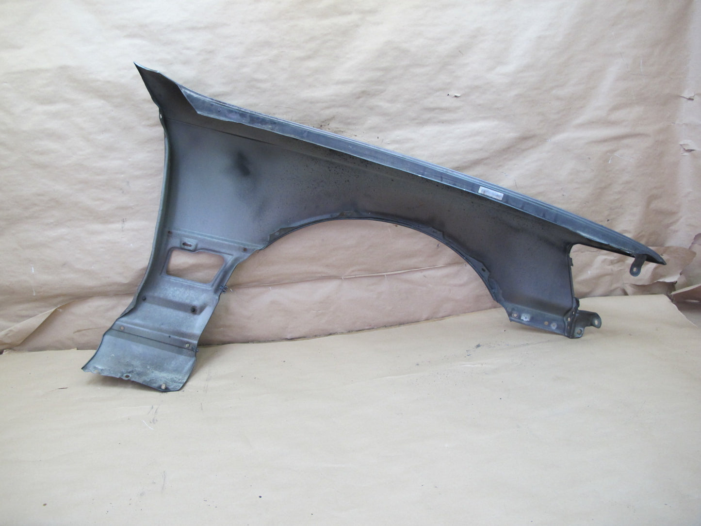 90-94 Lexus UCF10 LS400 Front Left Fender Shell Panel Cover OEM