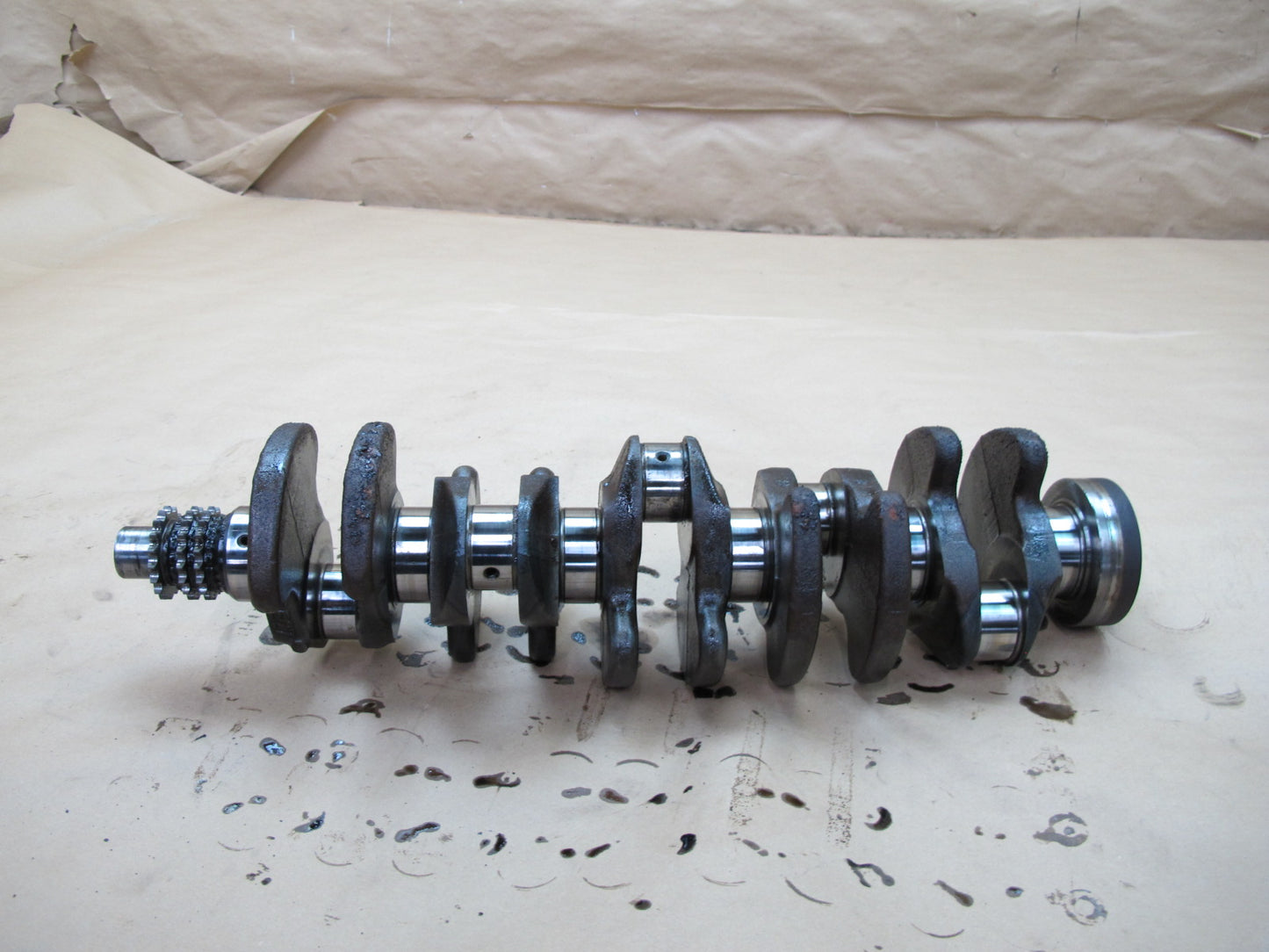 03-06 Dodge Sprinter 2.7L Diesel OM647LA Engine Crankshaft Unit 250k Miles OEM