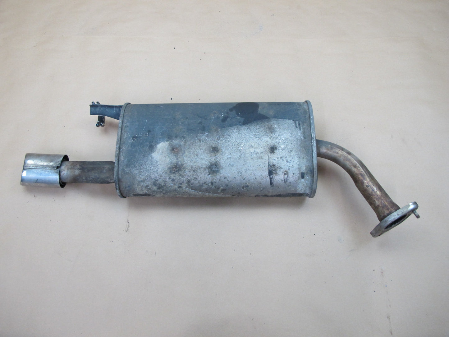 90-94 Lexus LS400 UCF10 Rear Right Exhaust Muffler OEM