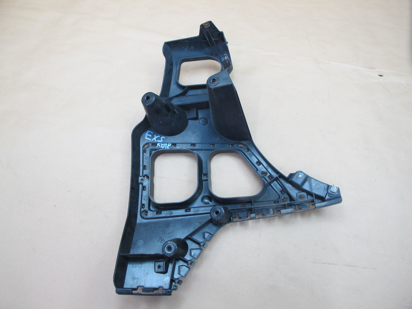 2008-2014 BMW E71 E72 X6 Rear Bumper Guide Mount Bracket Support Set