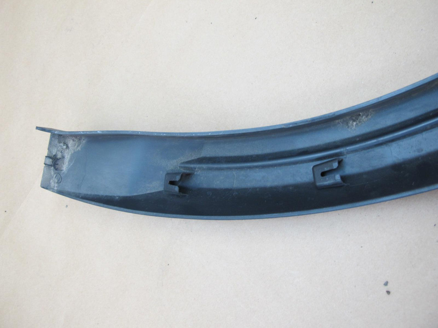 12-18 Range Rover Evoque L538 Rear Left Wheel Arch Trim Molding OEM