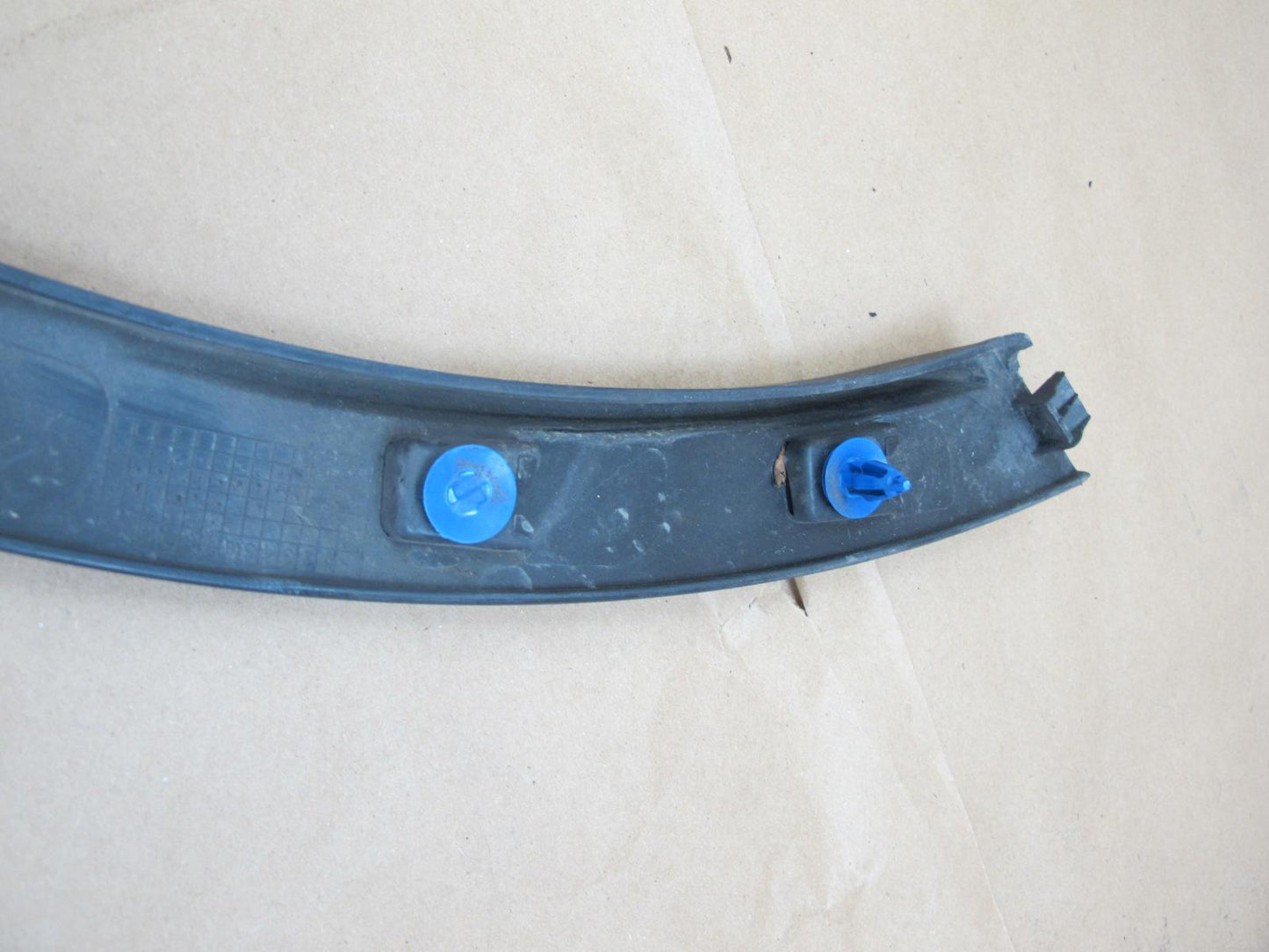 12-18 Range Rover Evoque L538 Rear Left Wheel Arch Trim Molding OEM