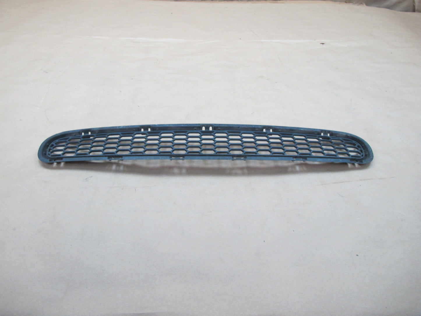 11-13 BMW E92 E93 M3 Rear Bumper Center Lower Grid Grille 8040877 OEM