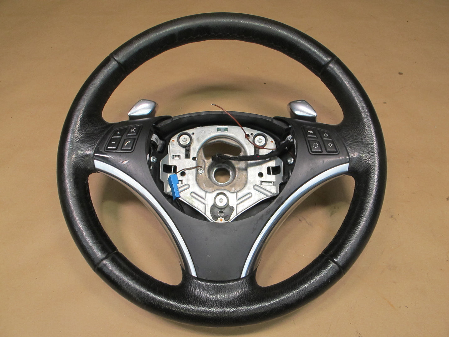 09-13 BMW E90 E91 E92 E93 AT Sport Leather Steering w Controls & Paddles OEM