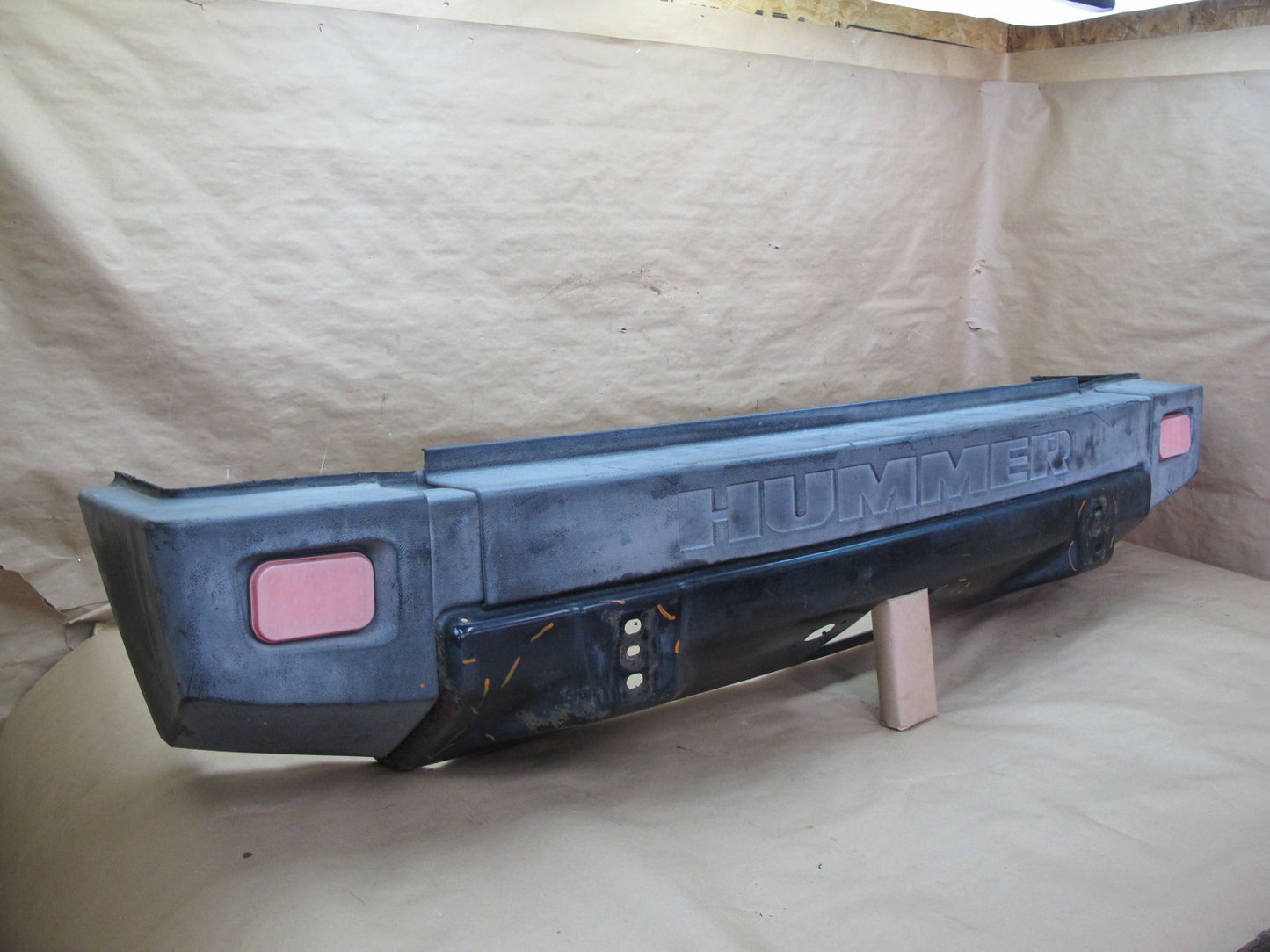 2003-2005 Hummer H2 Rear Bumper Panel Cover Assembly