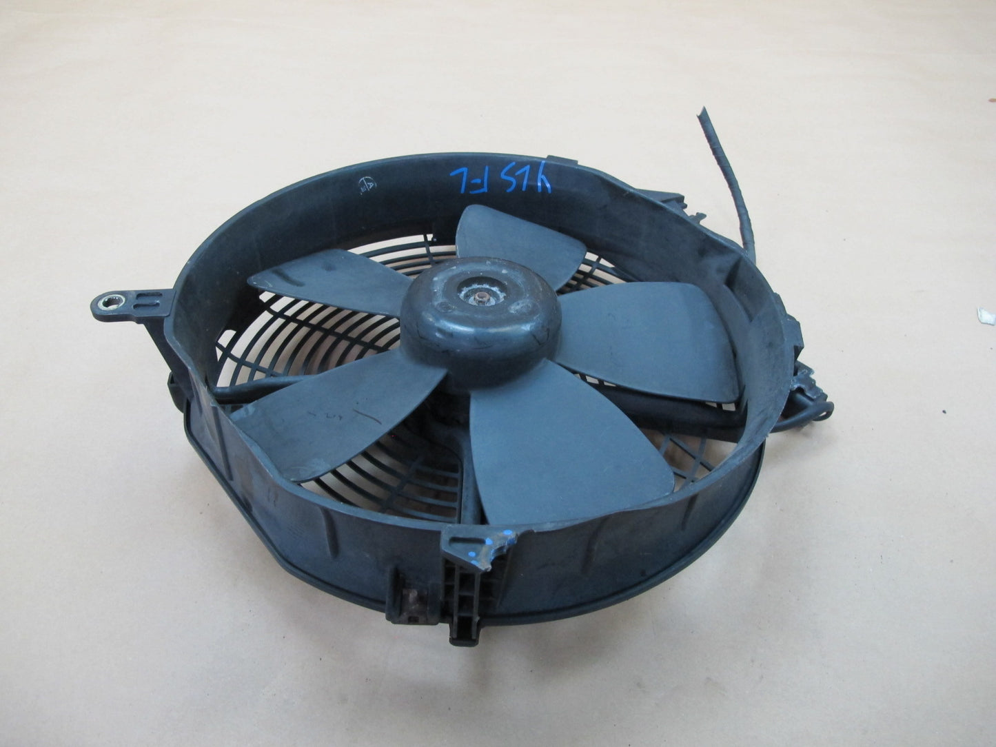 90-94 Lexus UCF10 LS400 5-BLADE Left Engine Cooling Fan Motor Shroud OEM