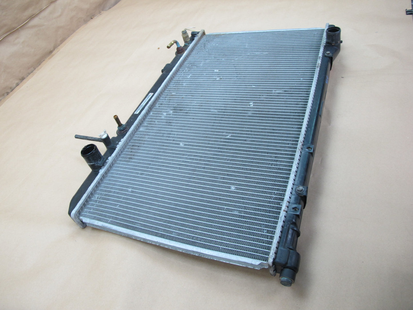 90-94 Lexus UCF10 LS400 Engine Cooling Radiator Vista-pro