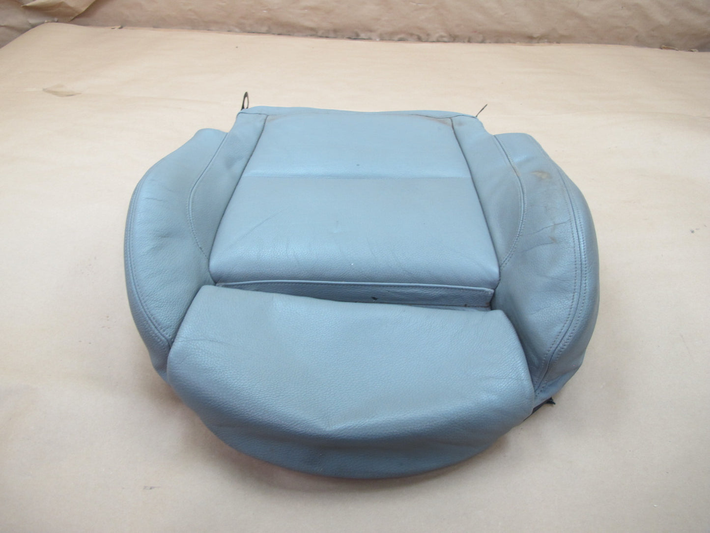 07-10 BMW E93 3-SERIES Convertible Front Left Leather Seat Lower Cushion OEM