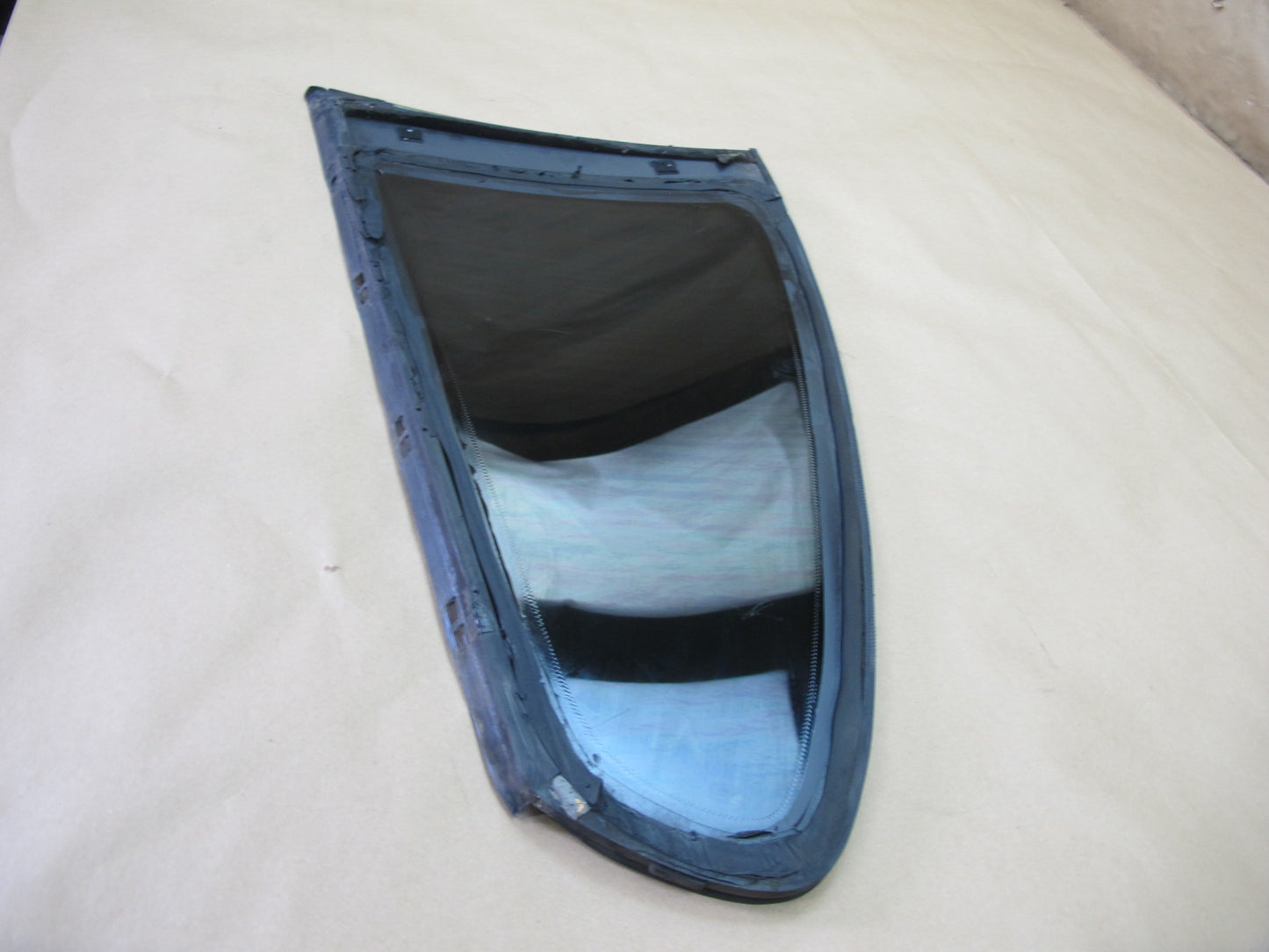 07-13 BMW E92 3-SERIES Coupe Rear Right Quarter Glass Window OEM