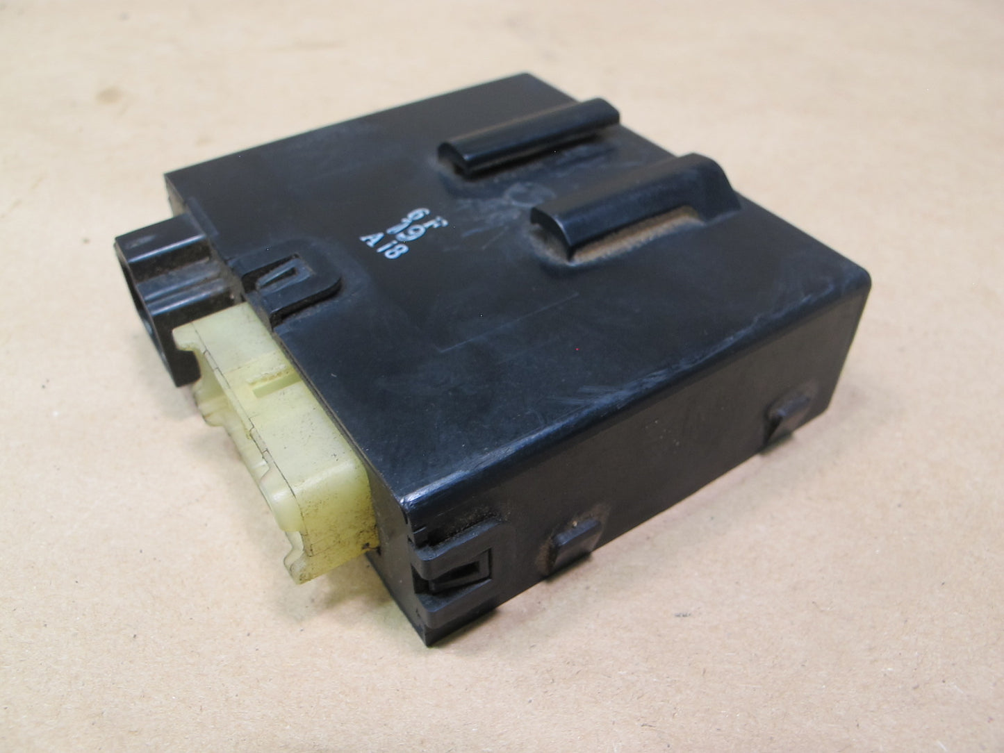 86-92 Toyota Supra MK3 Heater Radiator Relay Control Module 88630-14060 OEM