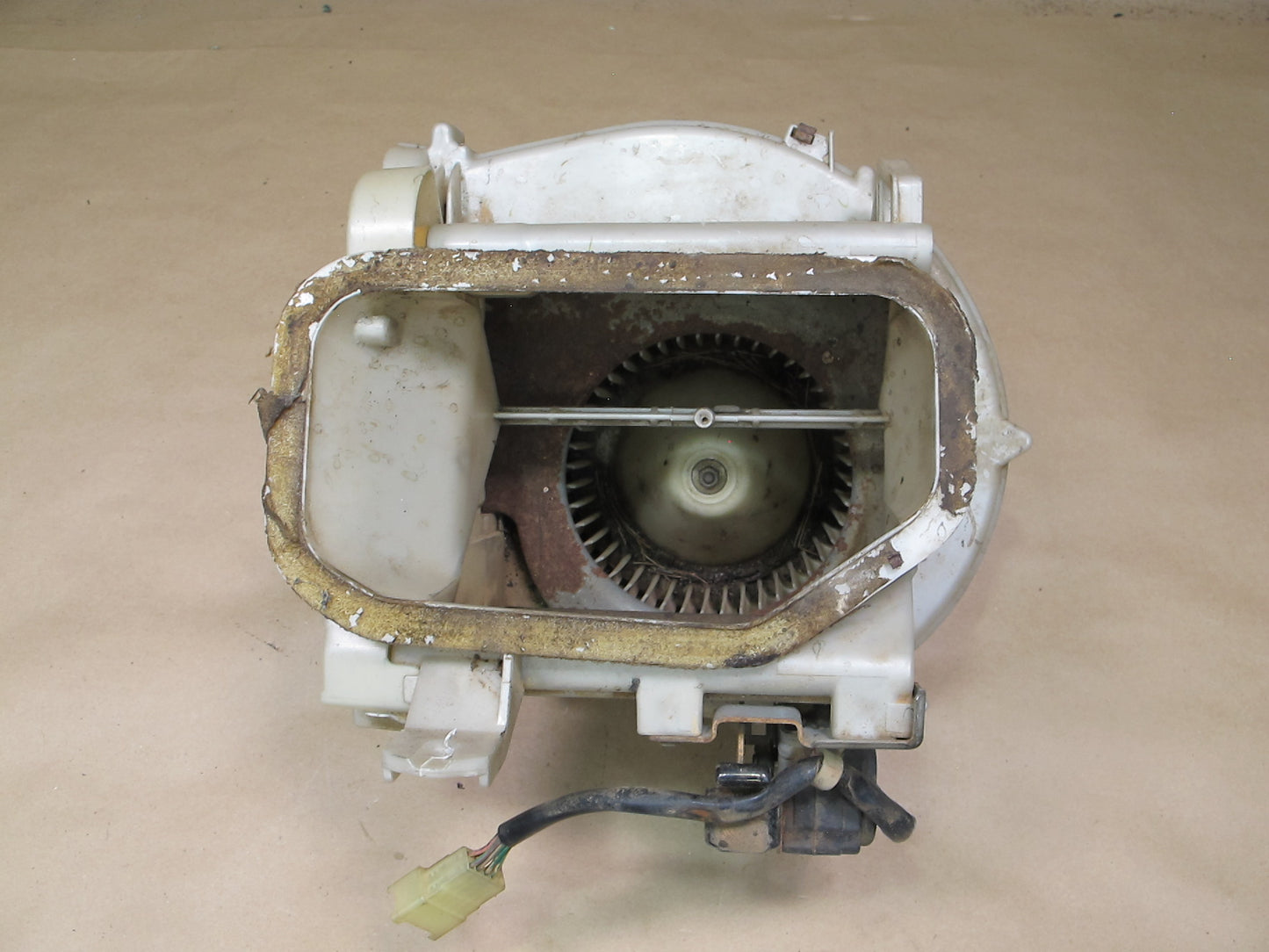 86-92 Toyota Supra MK3 Hvac Heater Blower Fan & Housing Assembly OEM