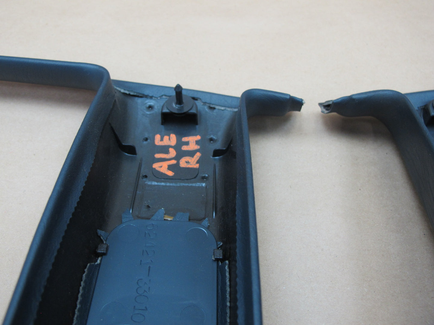1992-1996 Lexus ES300 Left & Right Upper B Pillar Trim Cover Dark Blue  OEM