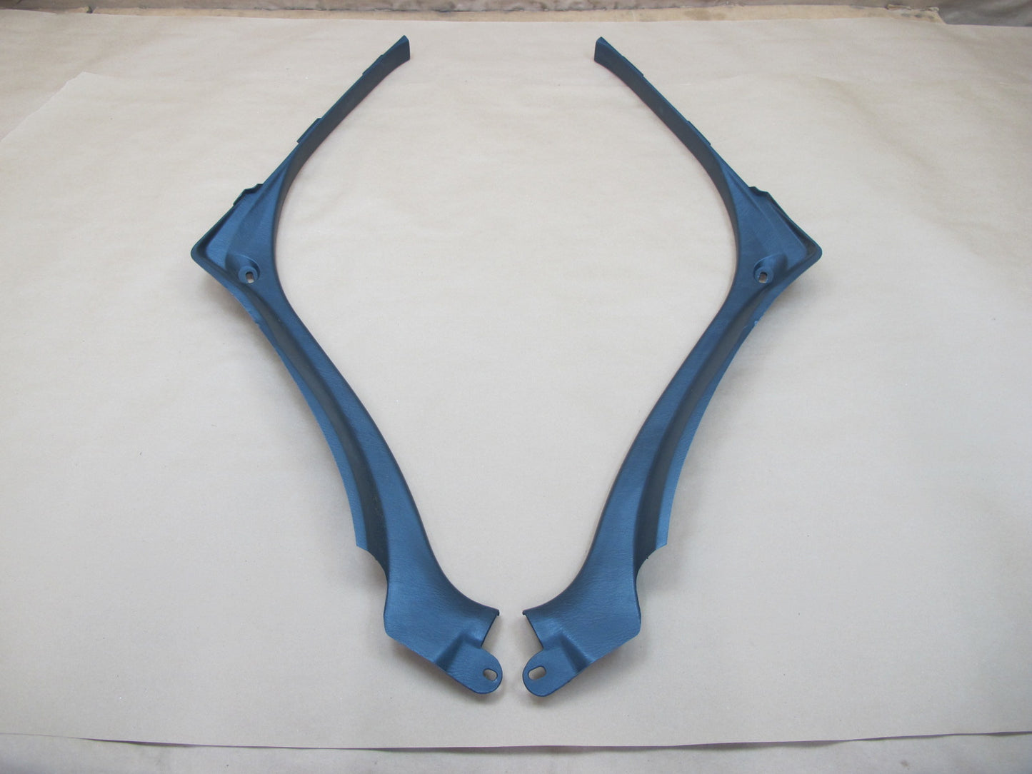 92-96 Lexus ES300 VCV10 Rear Left & Right Lower Quarter Trim Cover Blue Set OEM