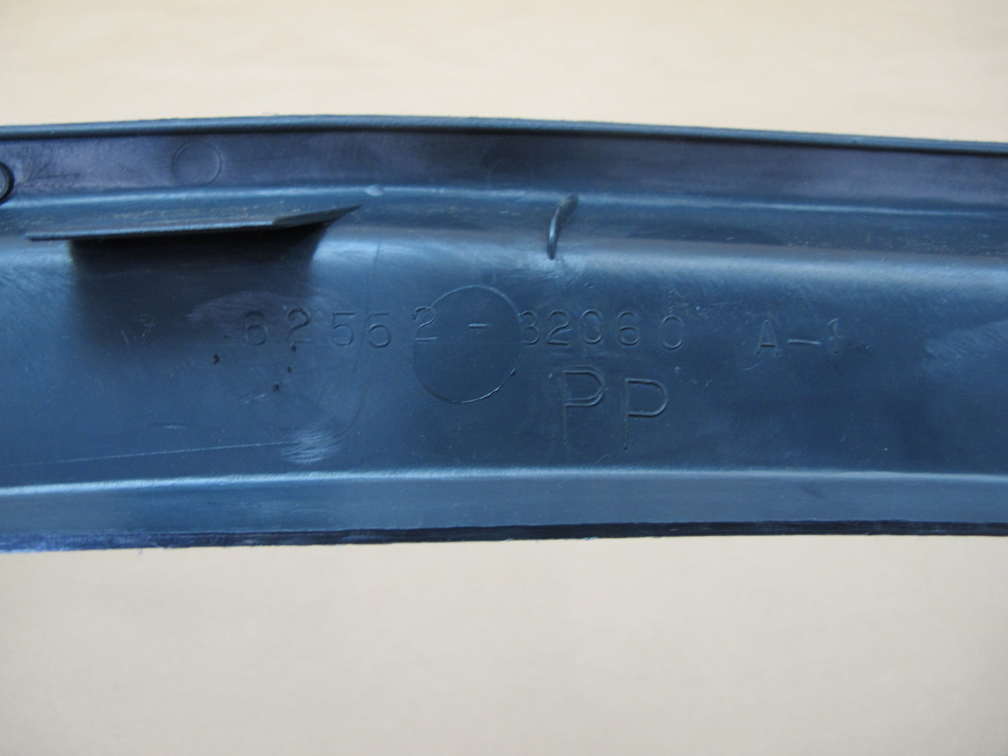 92-96 Lexus ES300 VCV10 Rear Left & Right Lower Quarter Trim Cover Blue Set OEM