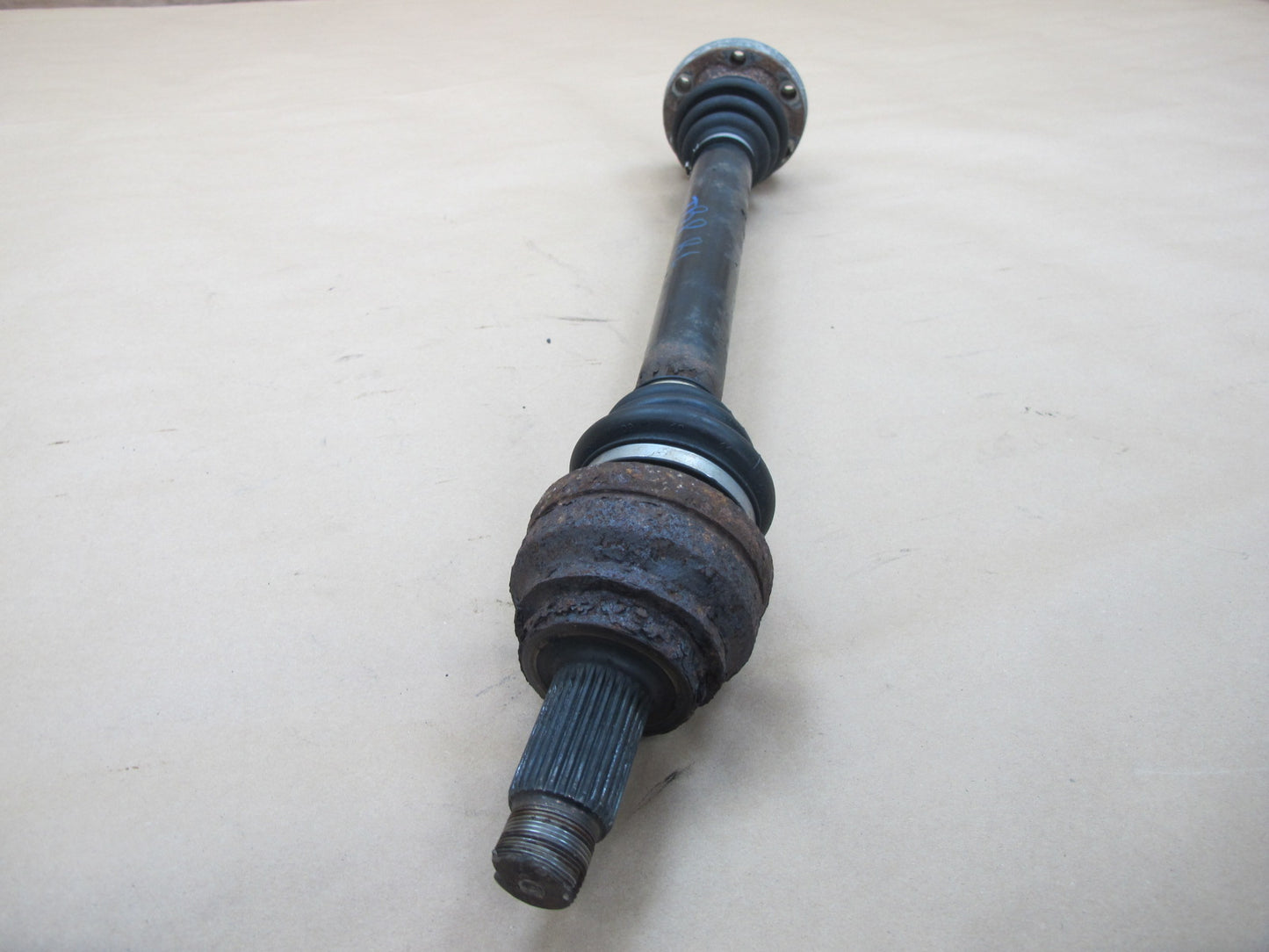 09-10 BMW E90 E91 E92 E93 335xi Rear Left Axle Shaft 7527027 OEM