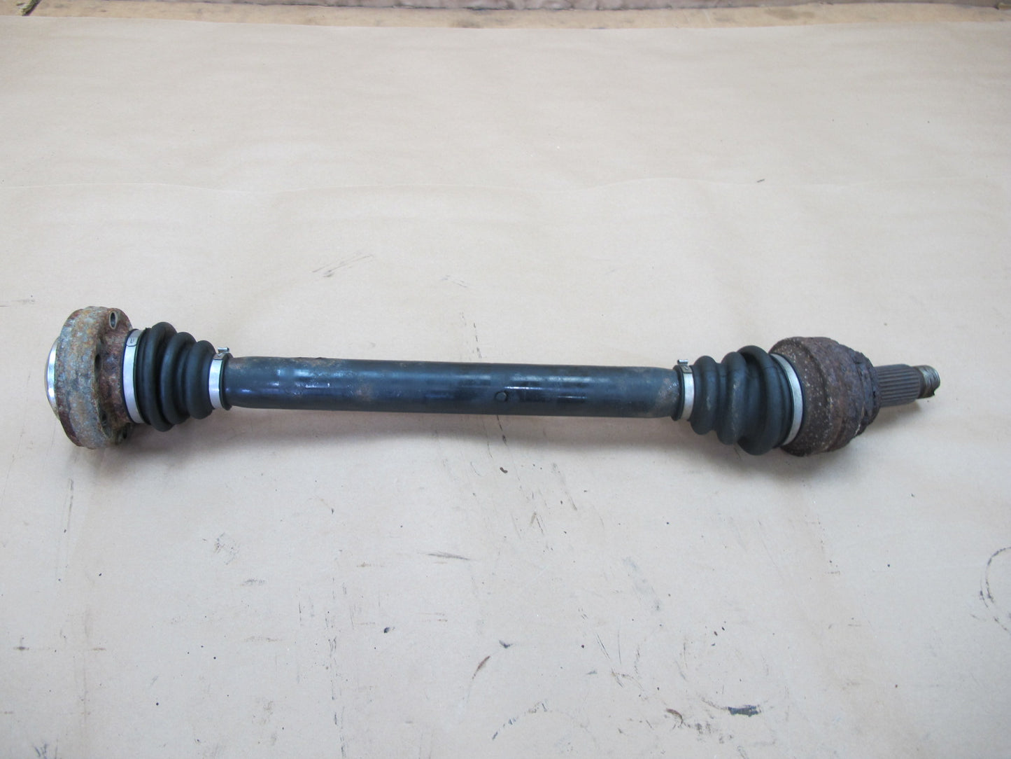 09-10 BMW E90 E91 E92 E93 335xi Rear Right Axle Shaft 7527028 OEM